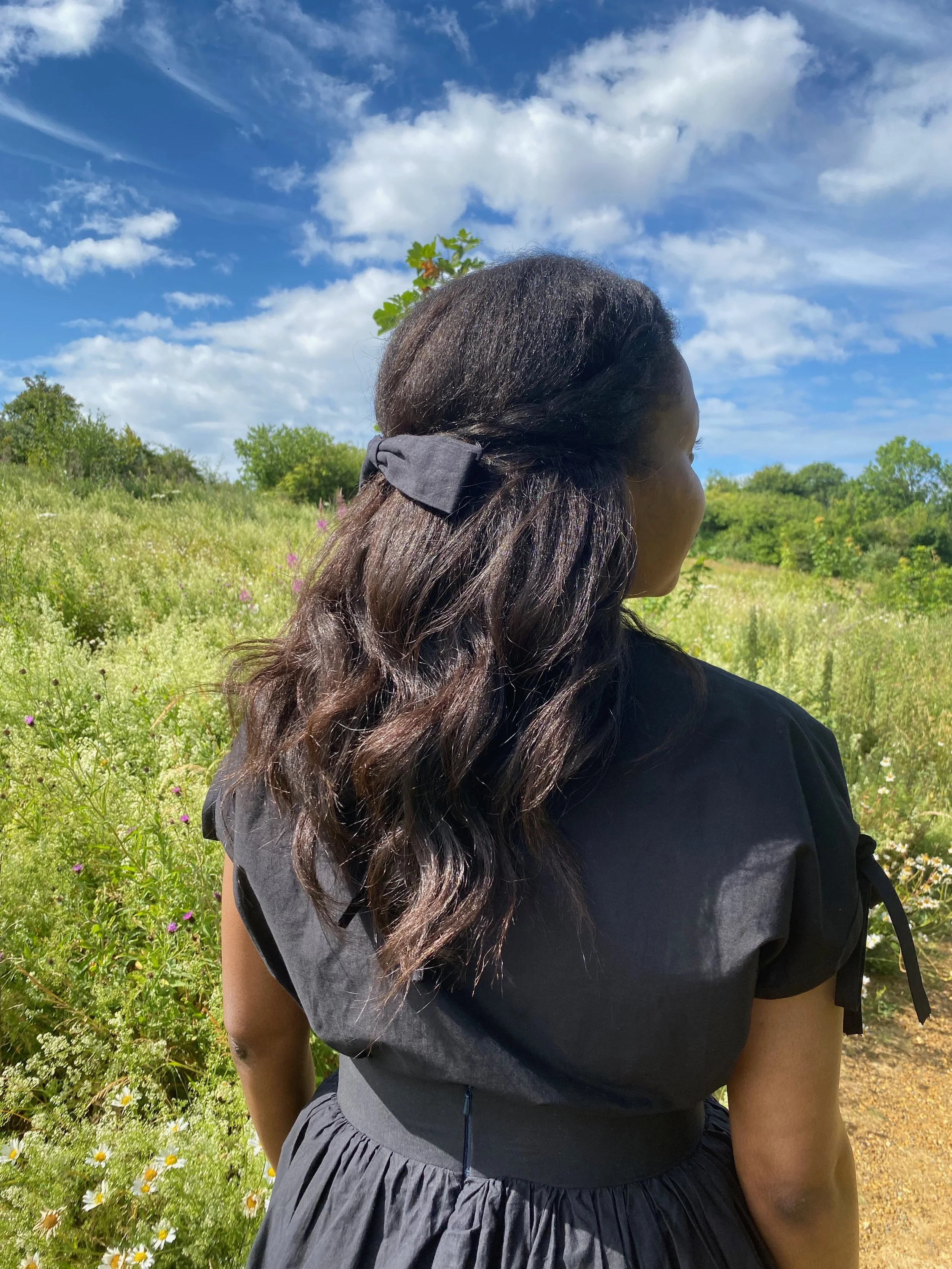 Grace Hairbow in black cotton poplin (small)