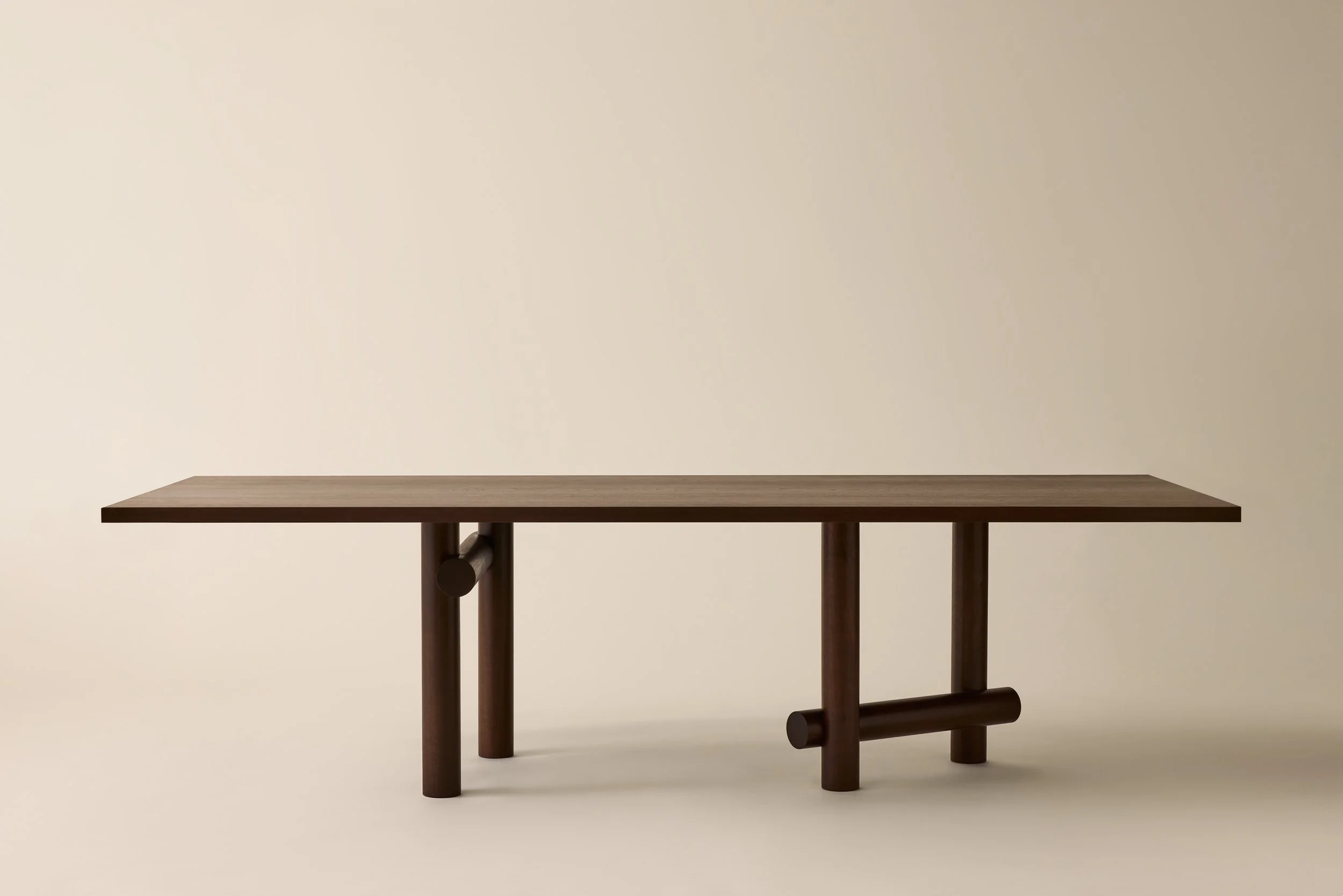 EC_1-26_Kenny-Table_Walnut_002.jpg