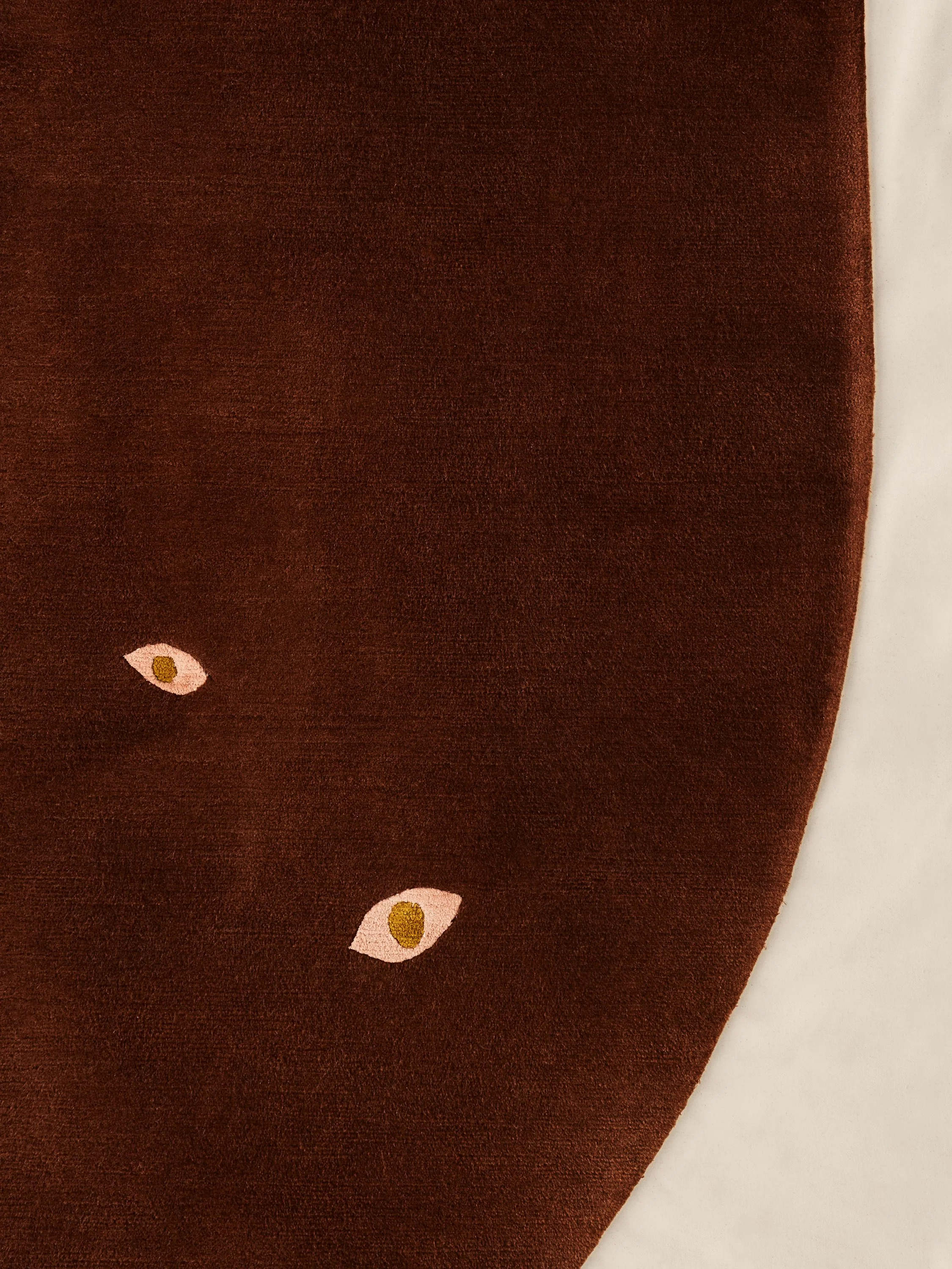2 / 4  -  Eden Strewn Motif