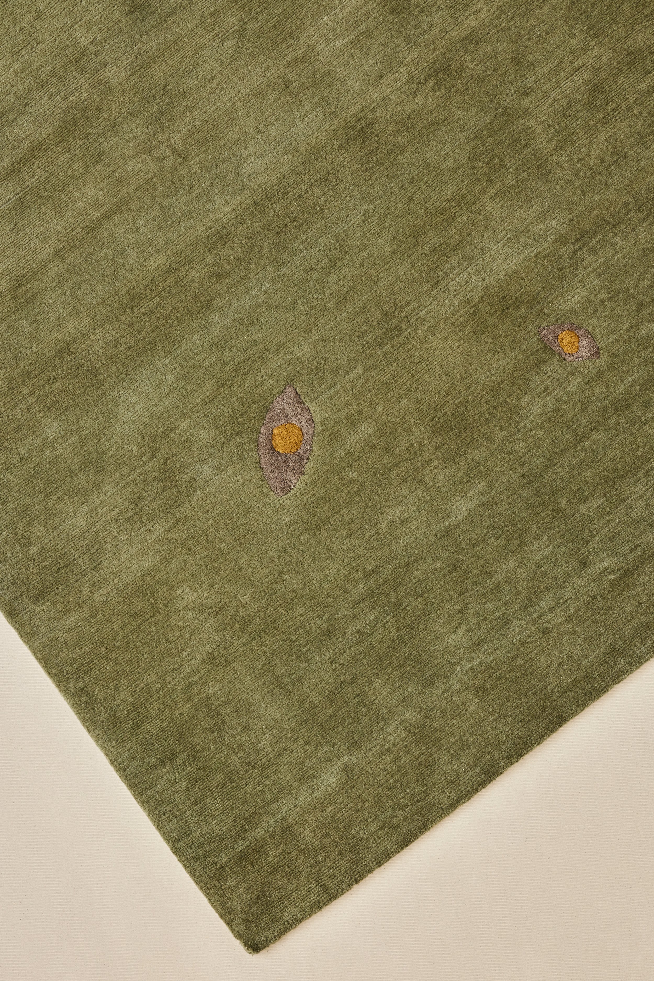 Egg-Collective_4-7-23_Rug-Green_006_2.jpg