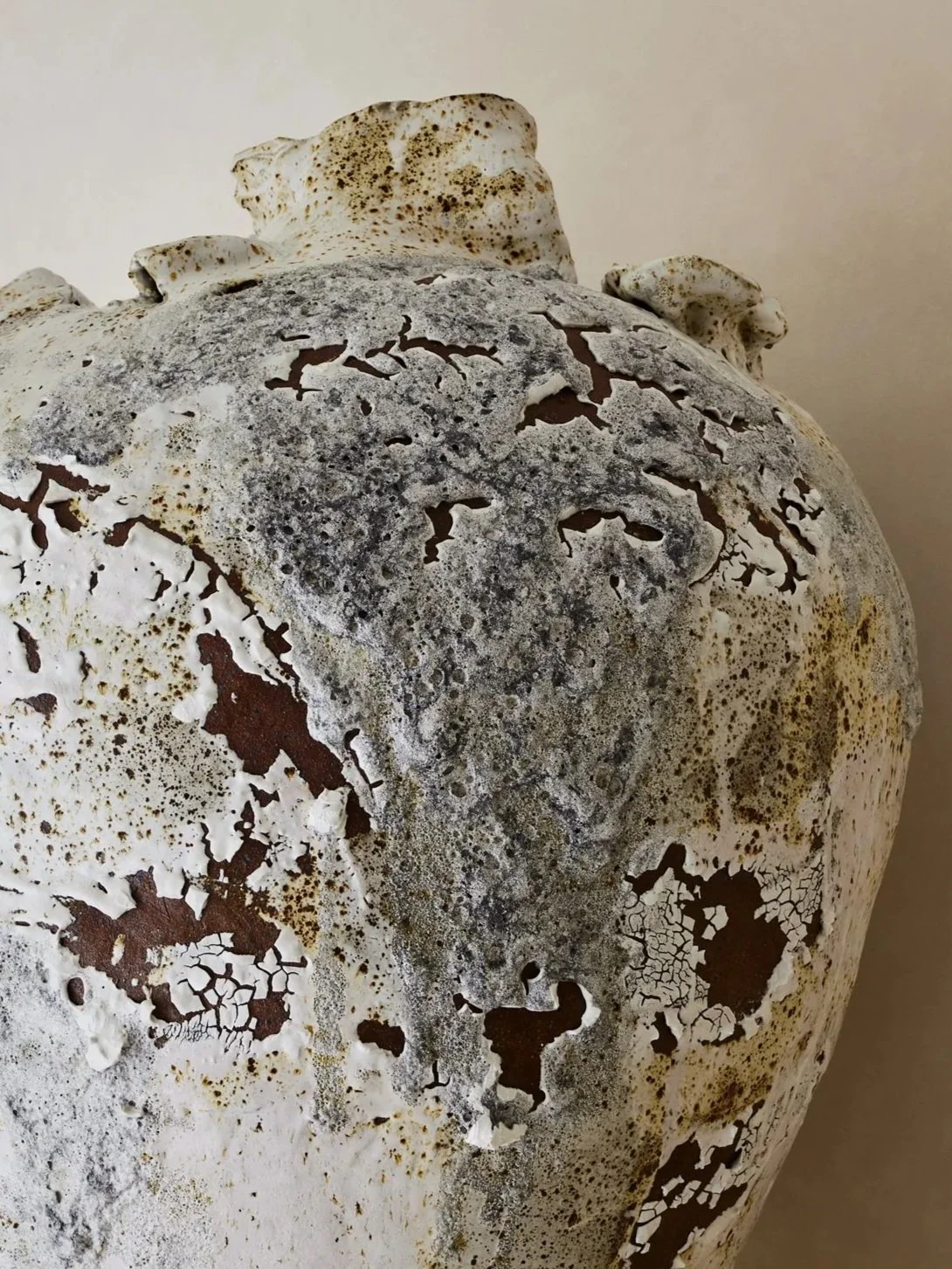 2 / 4  -  Caroline Blackburn (Detail View)
