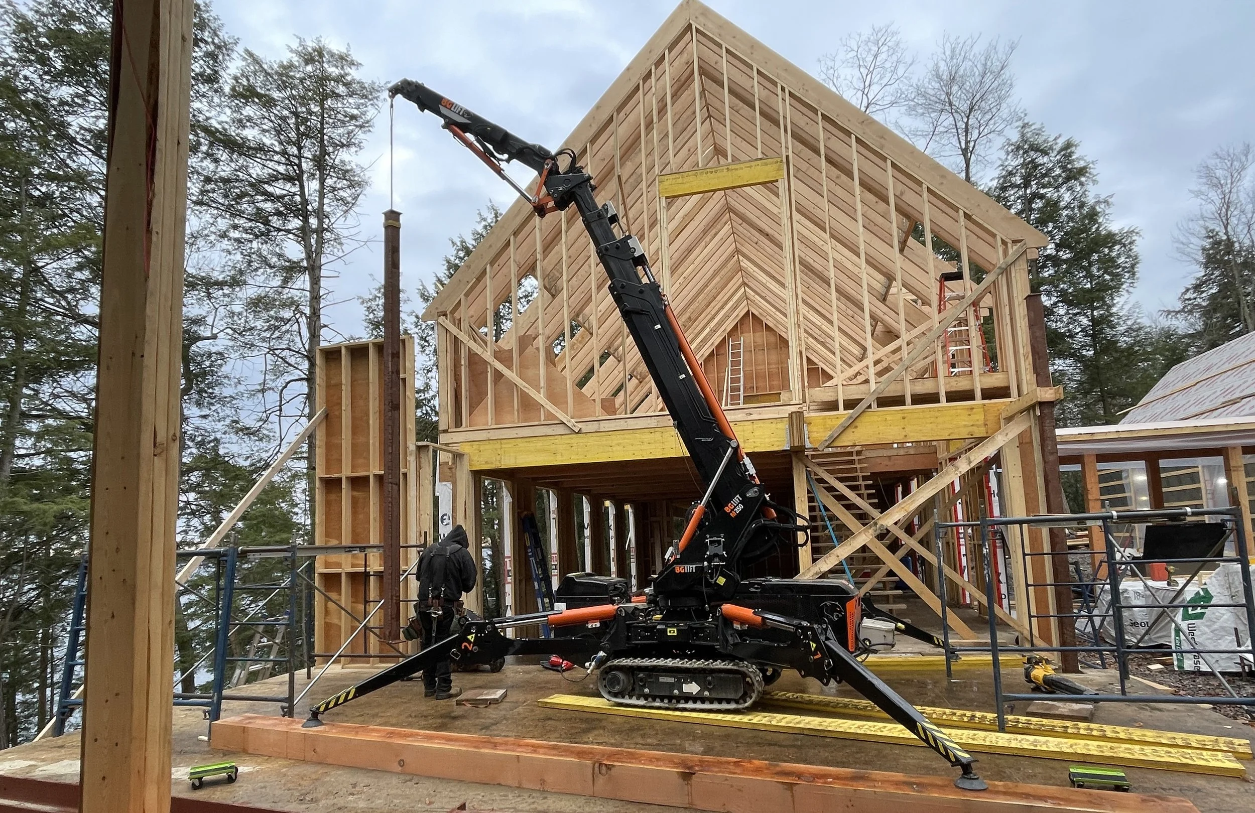 Muskoka Hoisting During Half Loads Spring.jpg