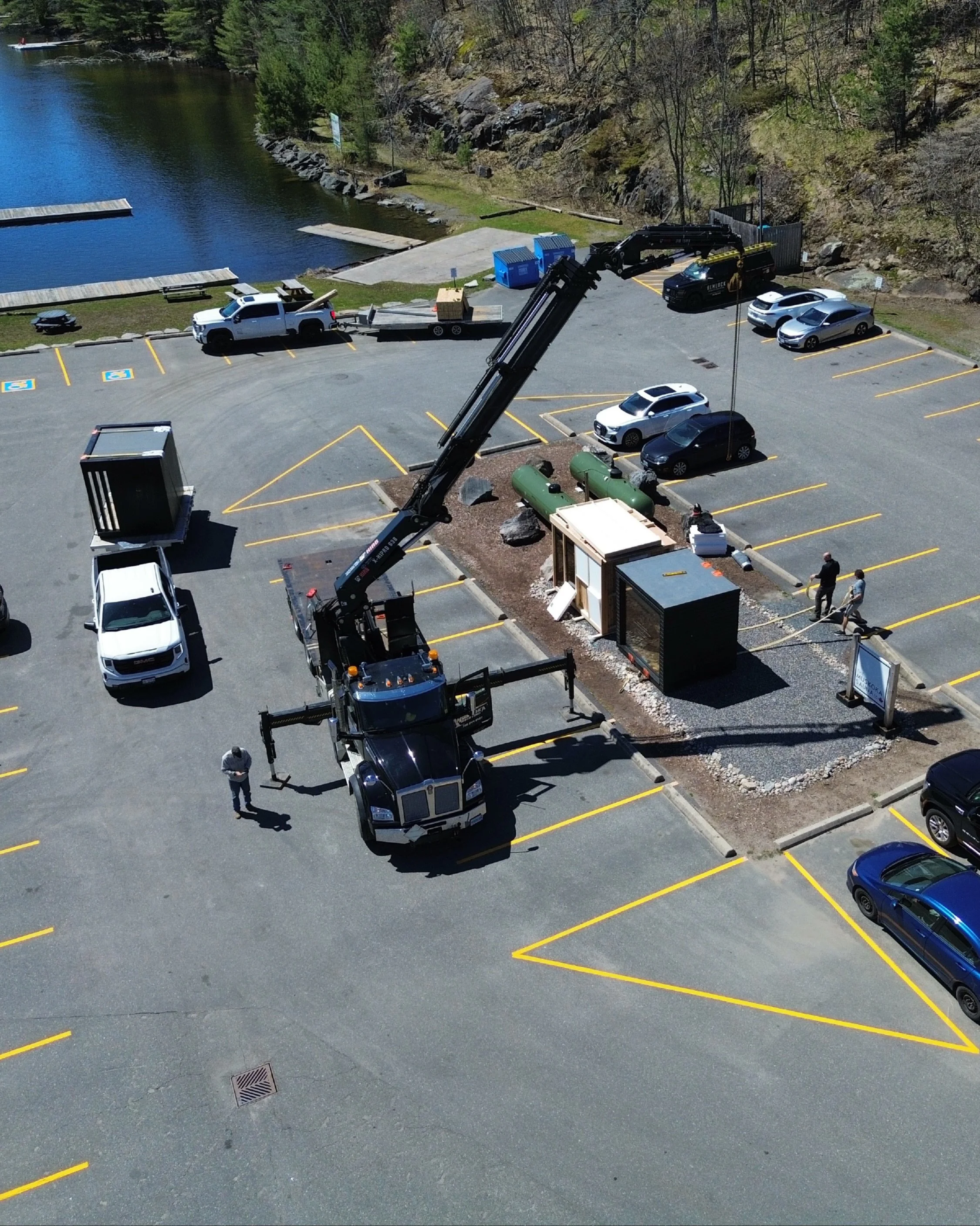 Coming in hot, for @themuskokasaunaco in Port Carling 🔥

Muskoka Hoisting supplies Boom Truck Crane and Spider Crane Services to Muskoka and the surrounding areas.

Our dextrous hoisting does the heavy lifting for you where you need it, and when you