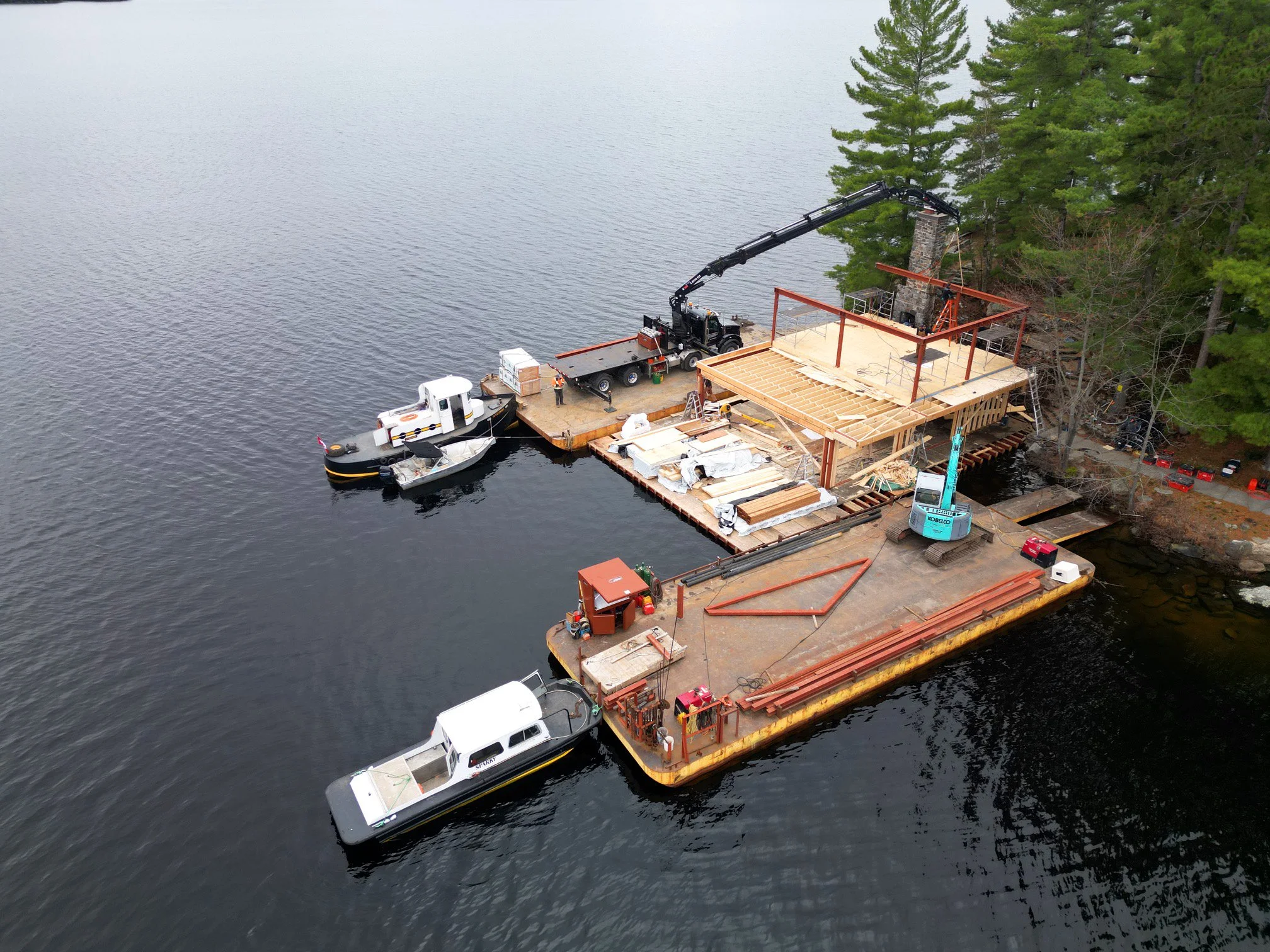 Muskoka Hoisting on Water 4.jpg
