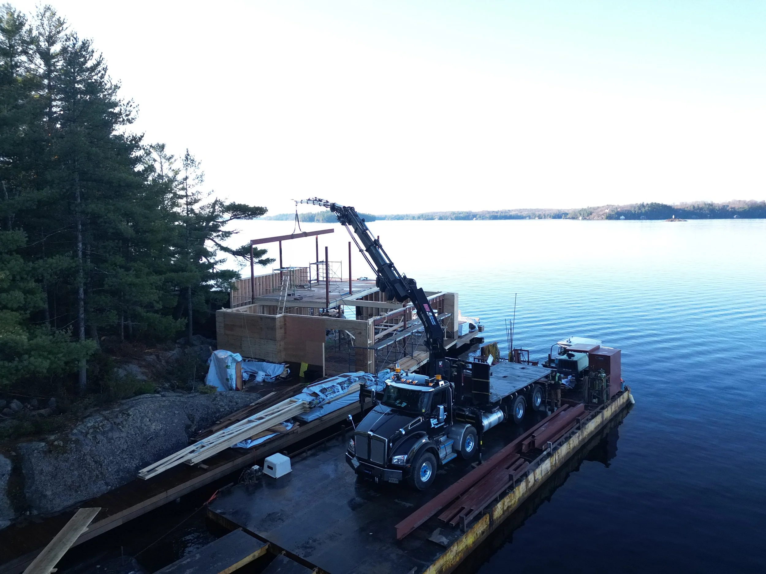Muskoka Hoisting Crane Services.jpg