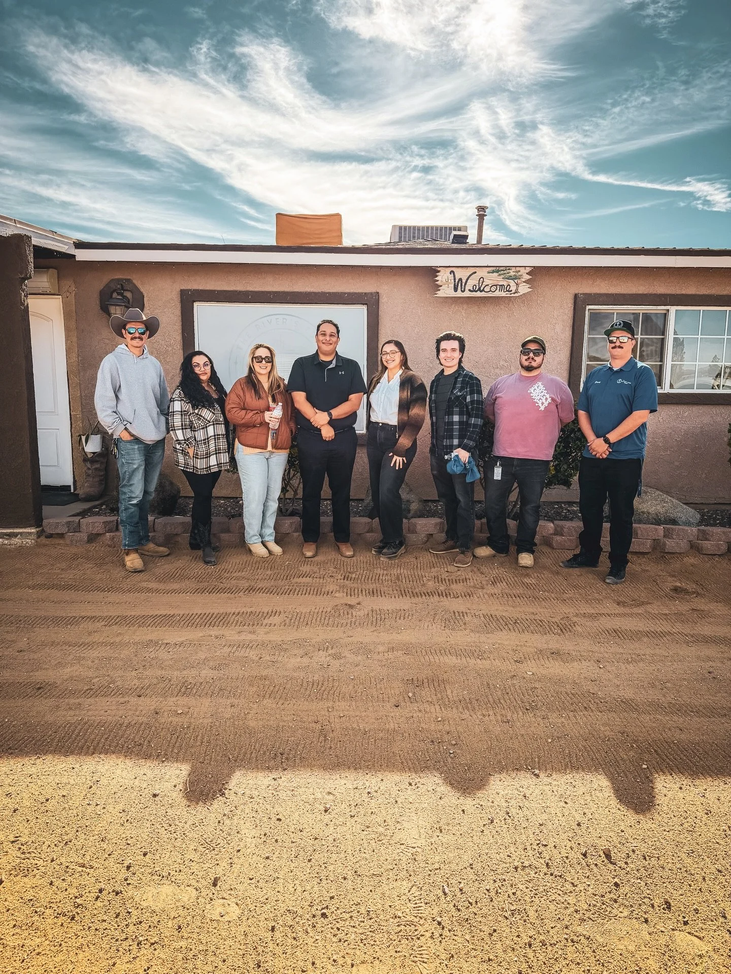 Today we welcomed staff from the City of Fontana to tour the Ranch! 
They toured the property, spent time with the animals and the men, and shared a meal from our Cookout Truck.

Over the past year, the City of Fontana has been an amazing partner, pl