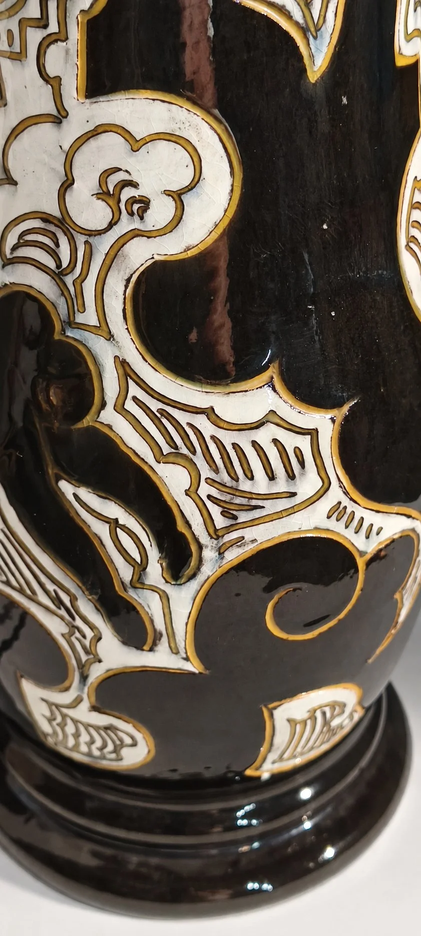 MT-031_Moller-Bogely_Lamp_Detail-Decoration_Preview.jpg