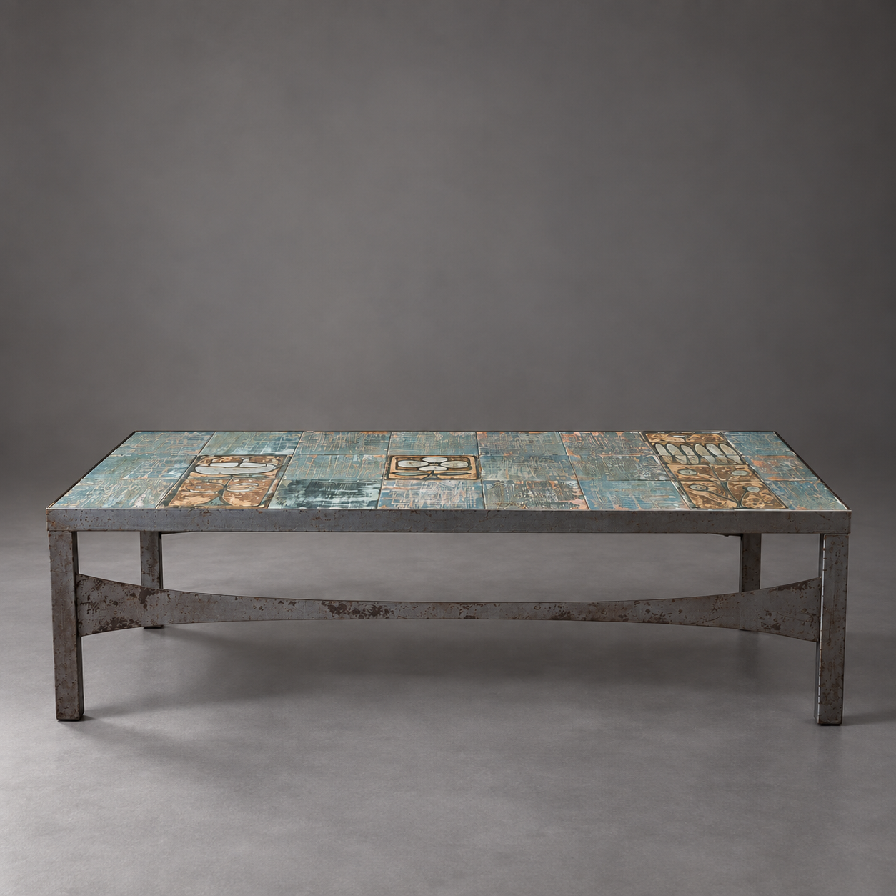 French_Tile_Steel_table_5.png