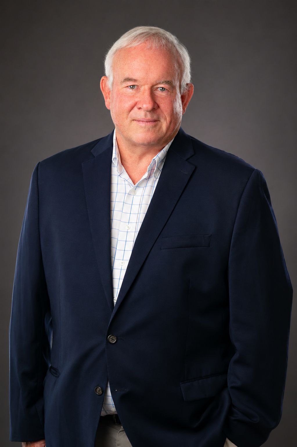 Jay Snover, commercial real estate broker in Charlotte specializing in leasing and investment properties.