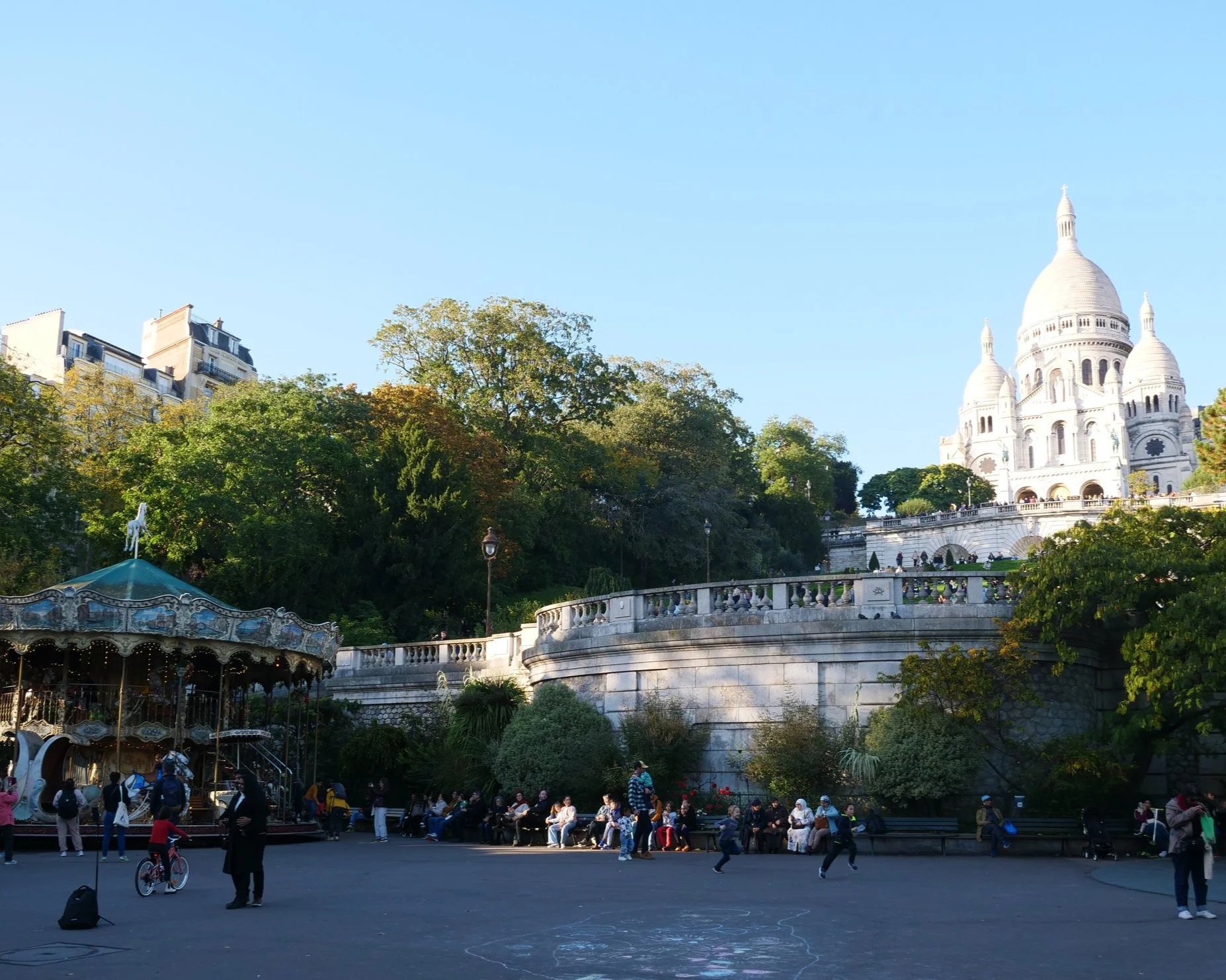 Your journey begins here—meet your guide and prepare for a Montmartre adventure filled with history and charm