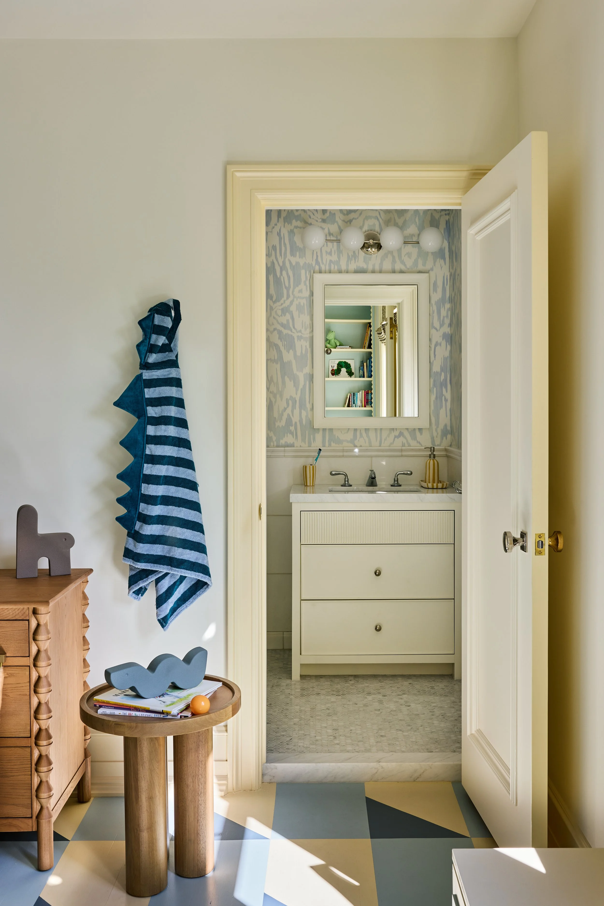 BuiltInStudio_KirstenFrancis_ParkAve_745.jpg