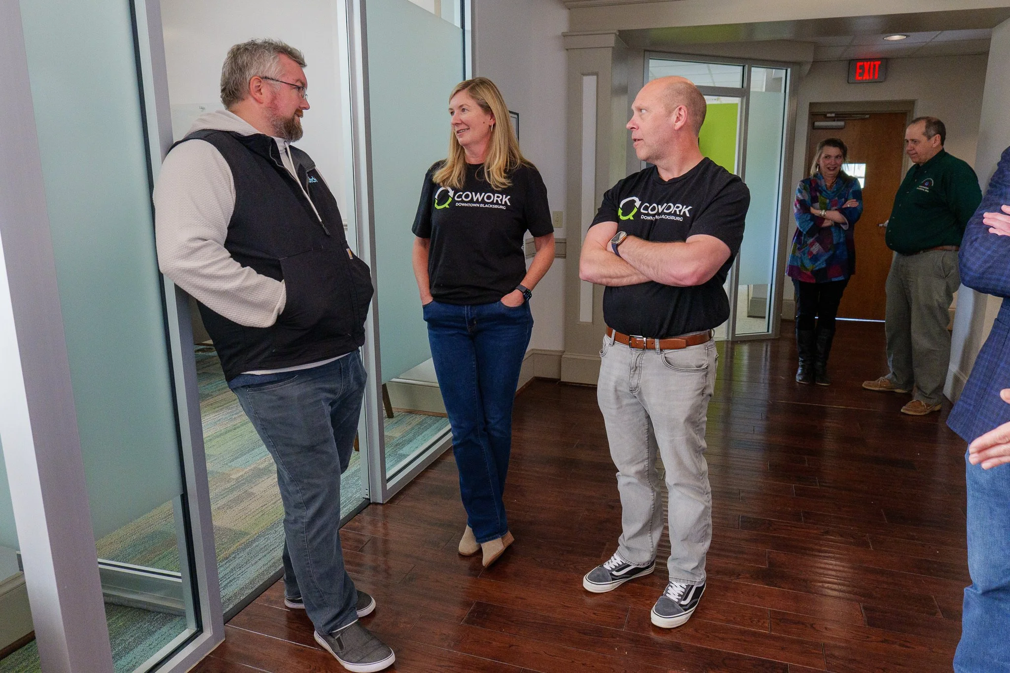 qcoworkribboncutting-3.jpg