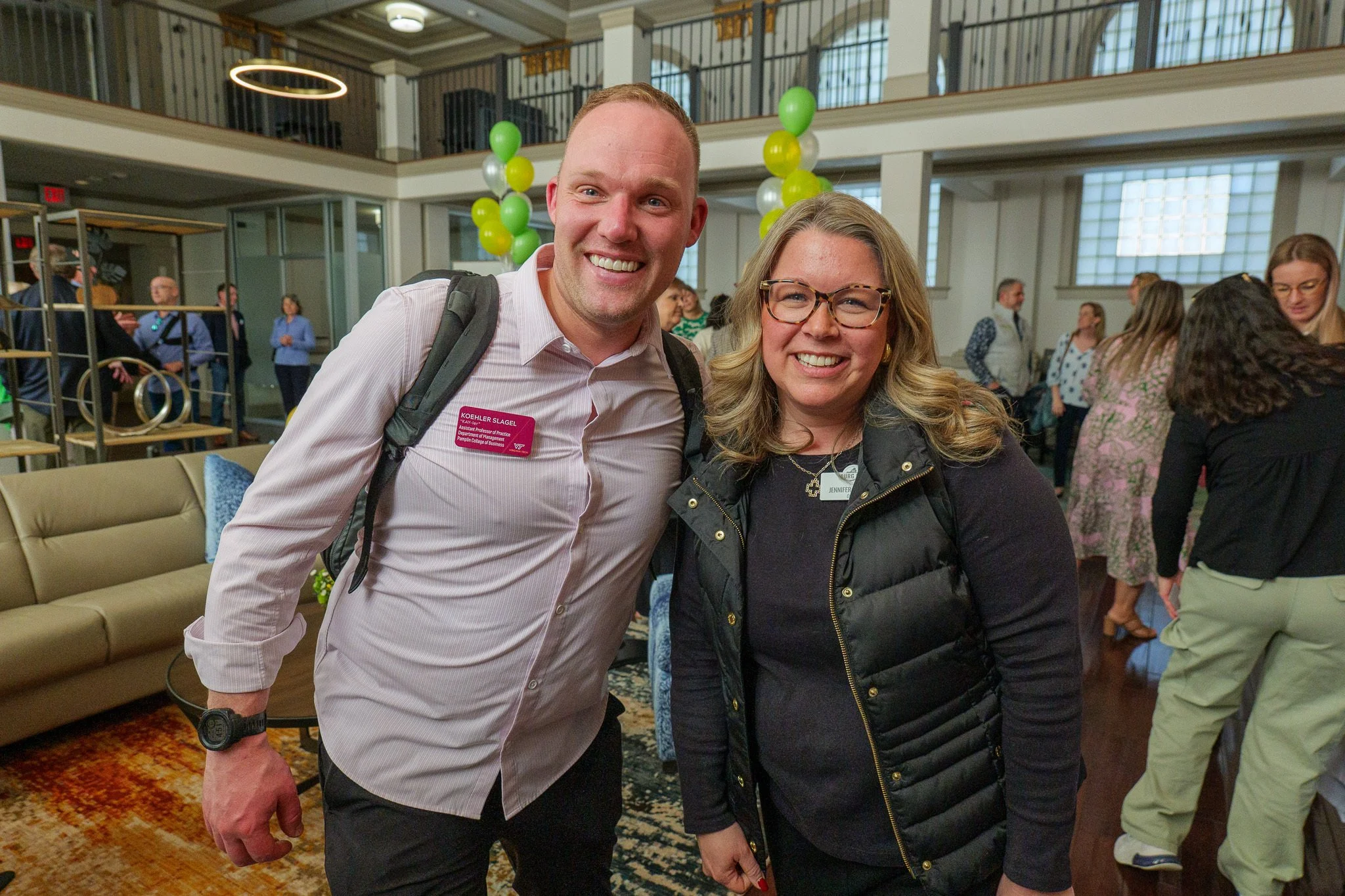 qcoworkribboncutting-1.jpg