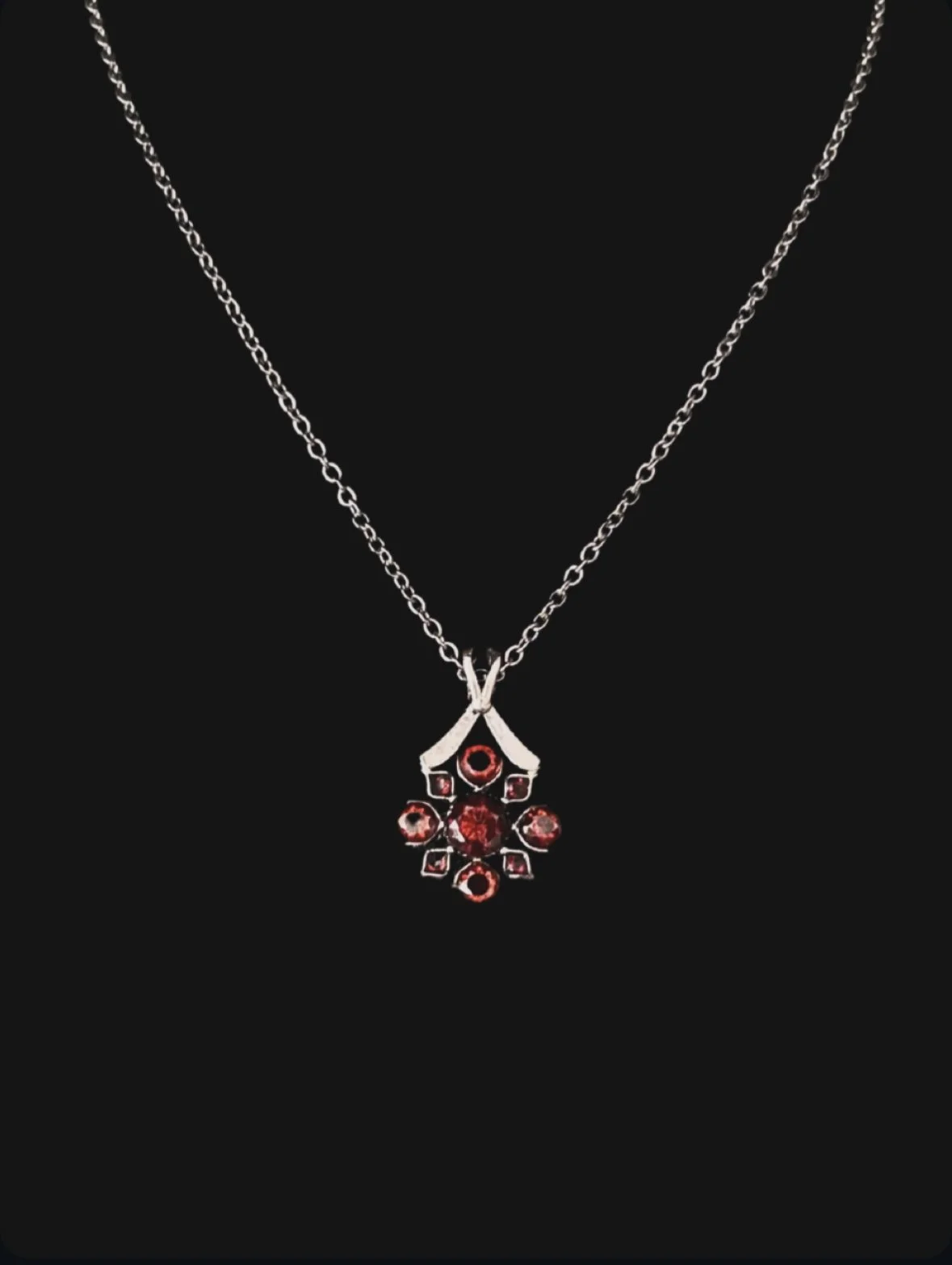 Helen Pevensie Necklace