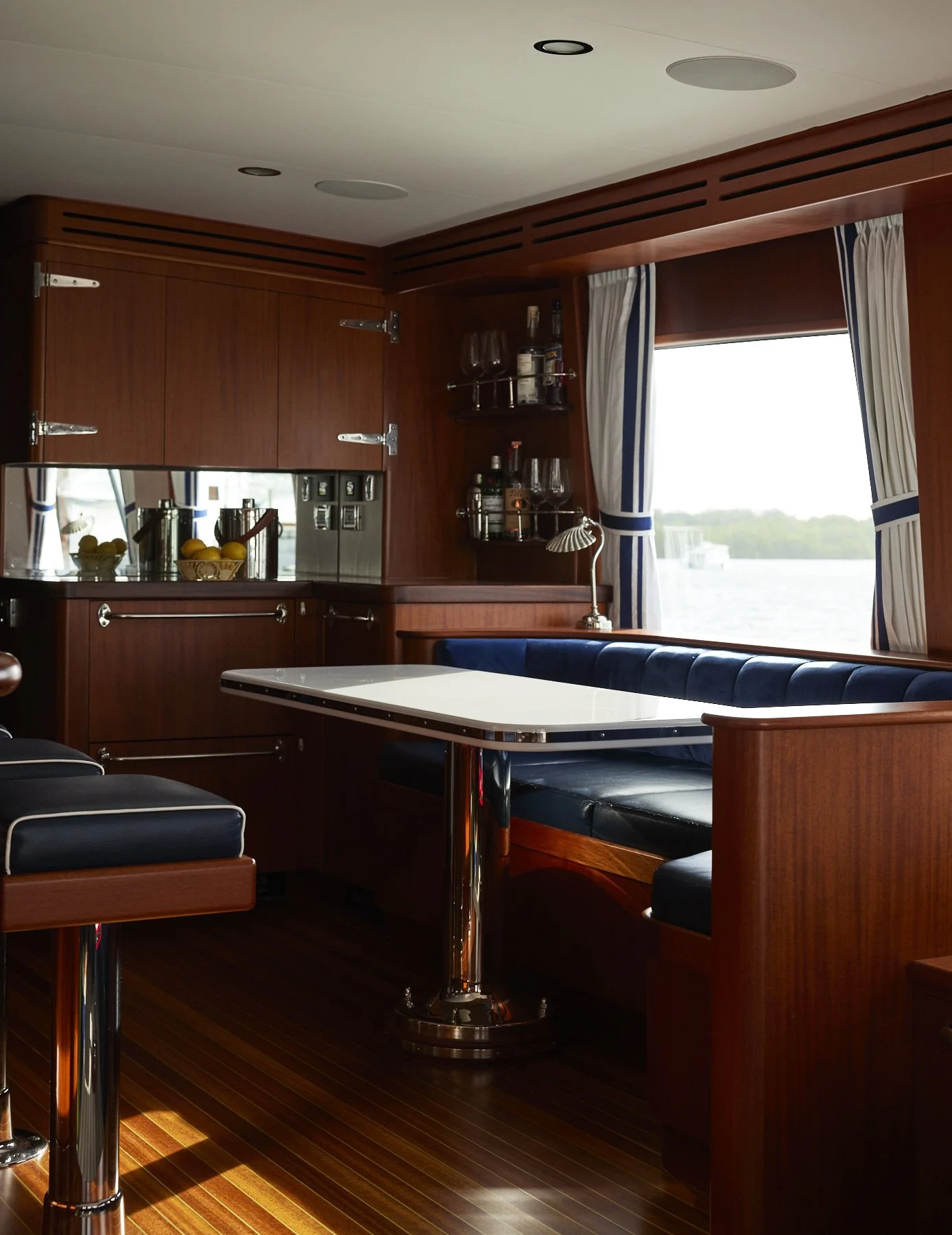 2406_Lindroth_PalmBeach_Boat_GinaLisa_271.jpg