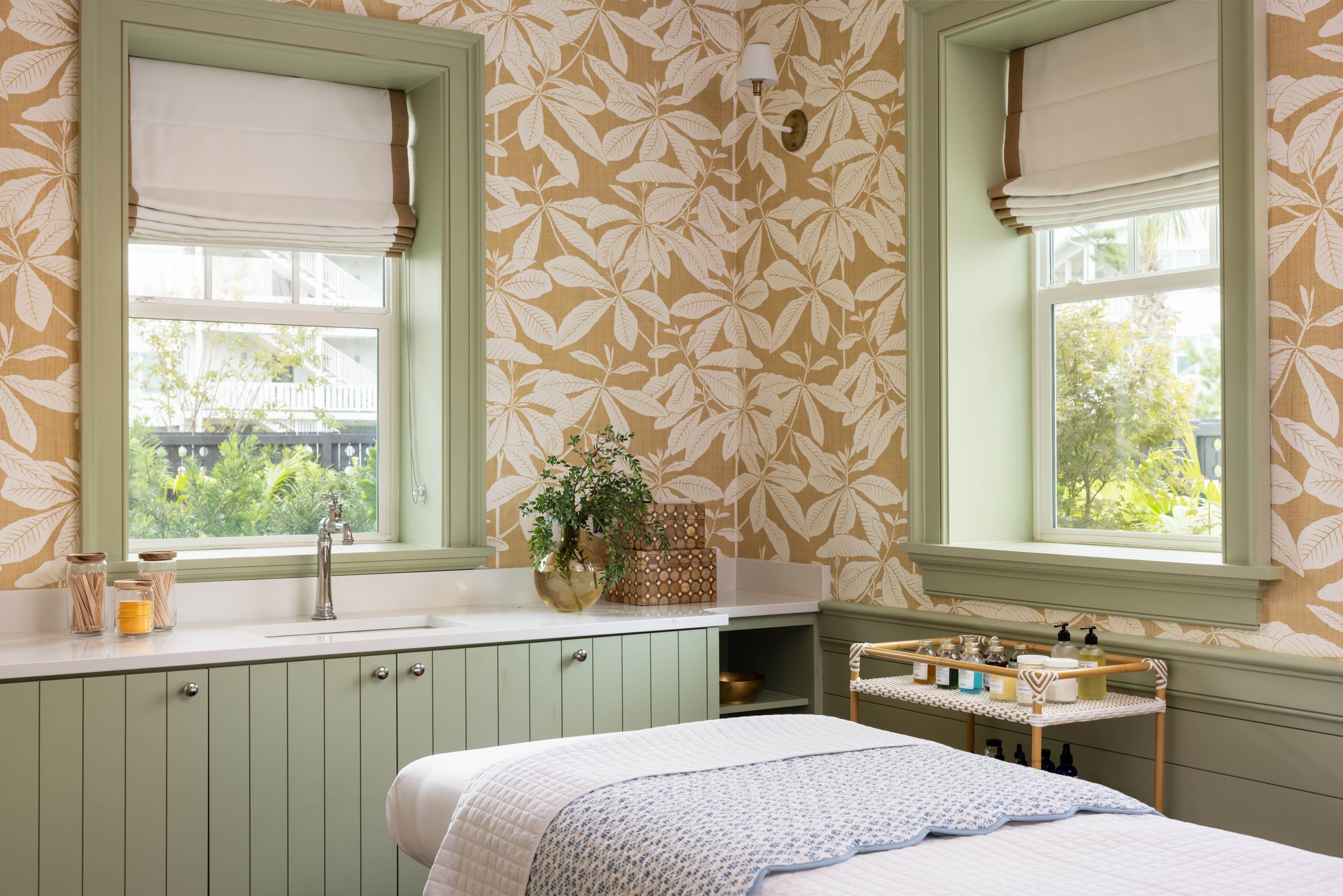 The Dunlin - Auberge - Amanda Lindroth (1)_1.jpg