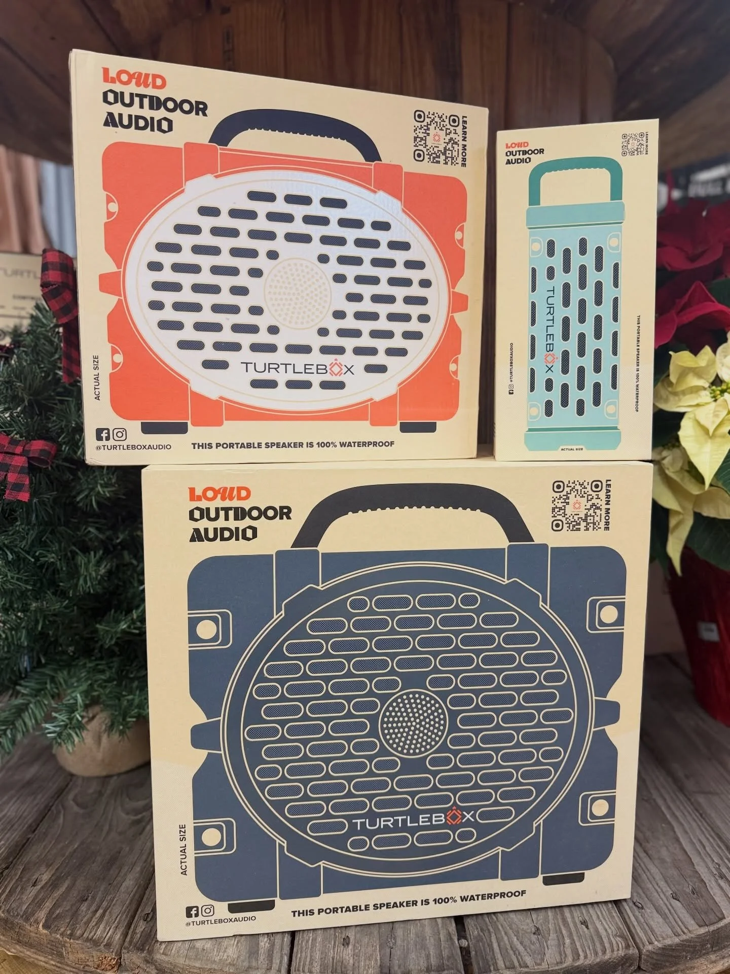 What&rsquo;s on everyone&rsquo;s Christmas list? 
Probably a Bluetooth speaker from @turtleboxaudio

We&rsquo;ve got all three sizes in stock&mdash;an easy, can&rsquo;t-miss gift! 

#fishing #hiltonhead #turtlebox