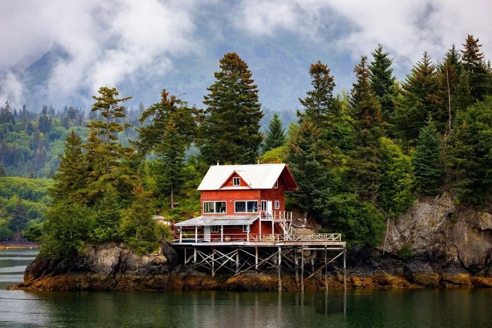 Cabin Checklist: Must-Bring Items for Your Stay