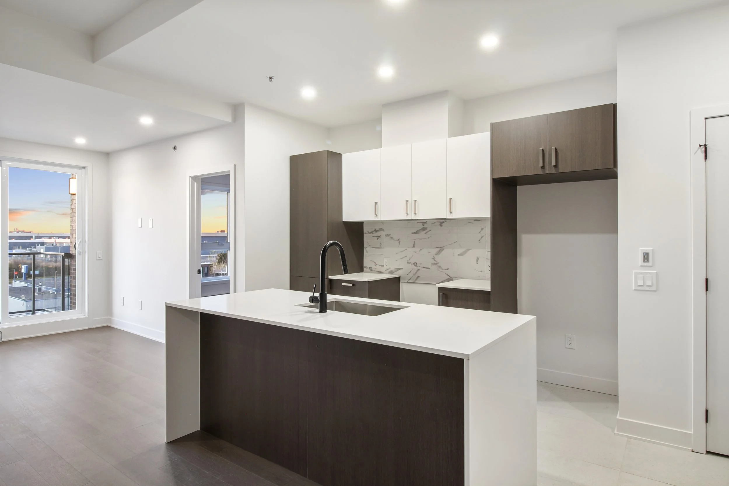 Photo intérieur d'une cuisine