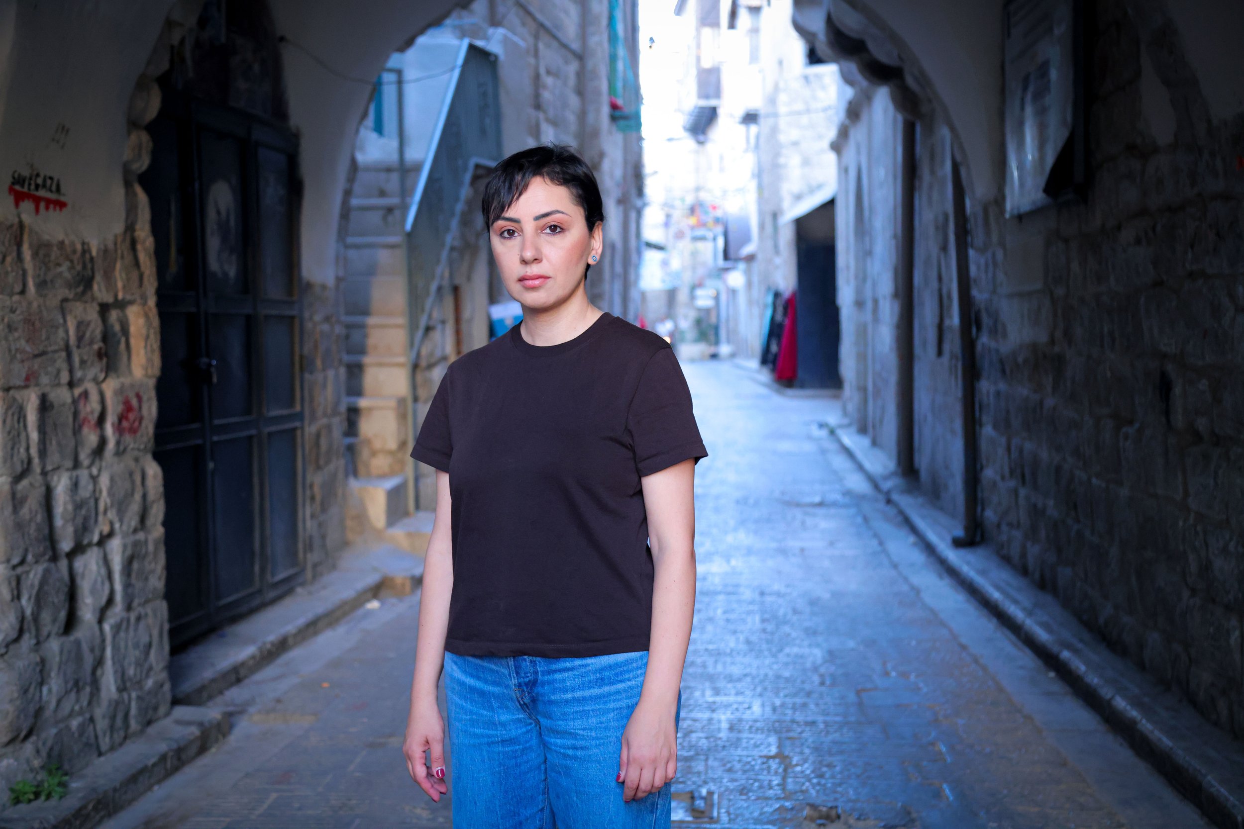 Photo by Mohammad Ordoniya