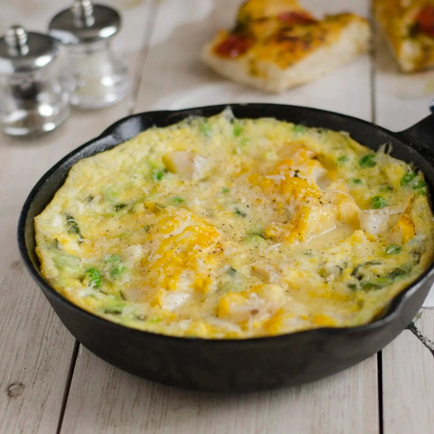 A healthy breakfast doesn&rsquo;t require a sprawling island, a pantry the size of a boutique grocery store, or an hour of prep time. In fact, some of the most nourishing breakfasts are the simplest ones, made with a handful of ingredients, minimal e