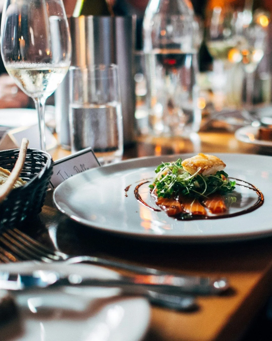 There&rsquo;s an art to leaving the dining table gracefully&mdash;whether you&rsquo;re the guest lingering over coffee or the host quietly clearing plates while conversation continues. Good entertaining isn&rsquo;t about rigid rules or perfection. It