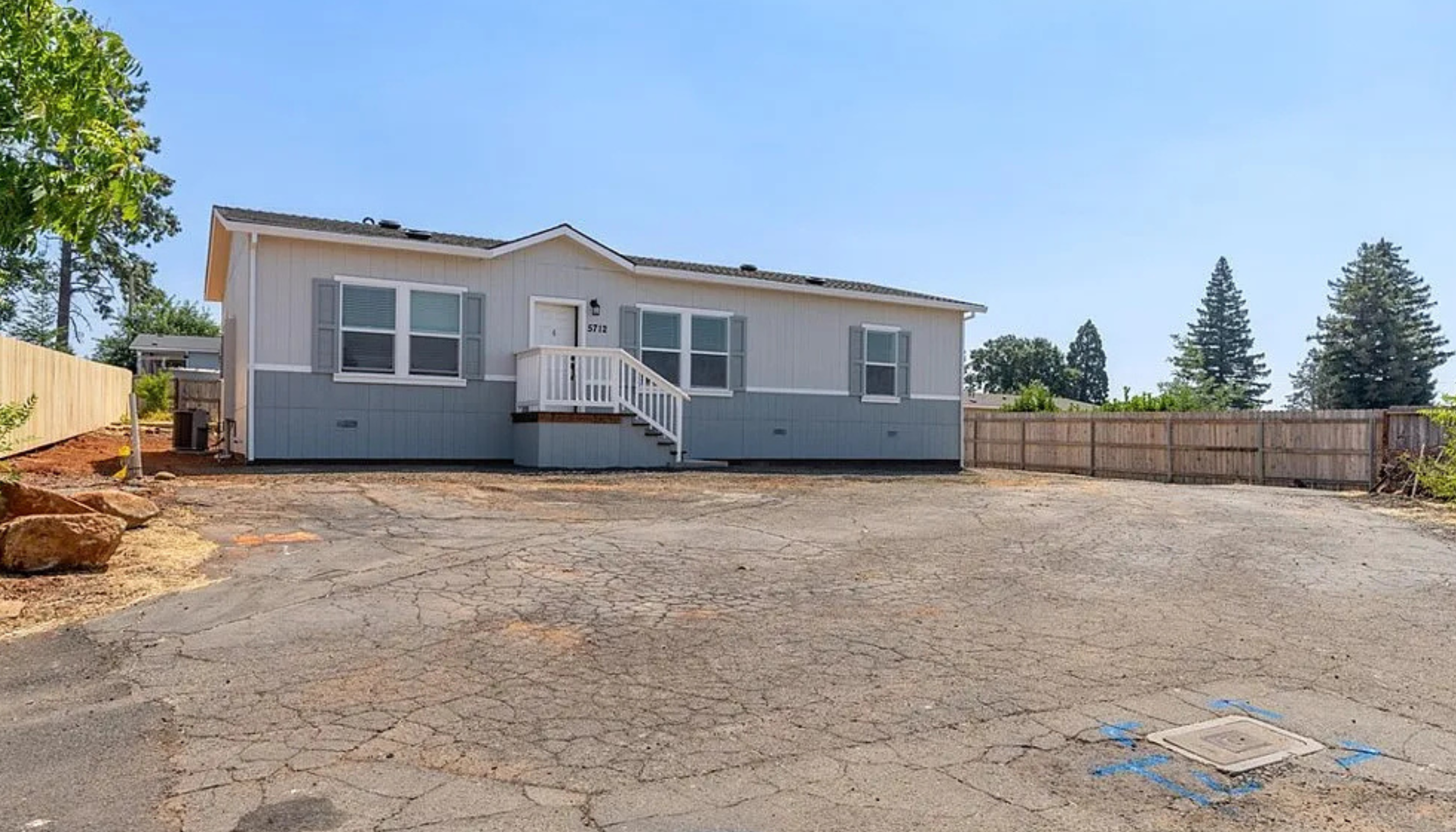 Untitled design (12).png