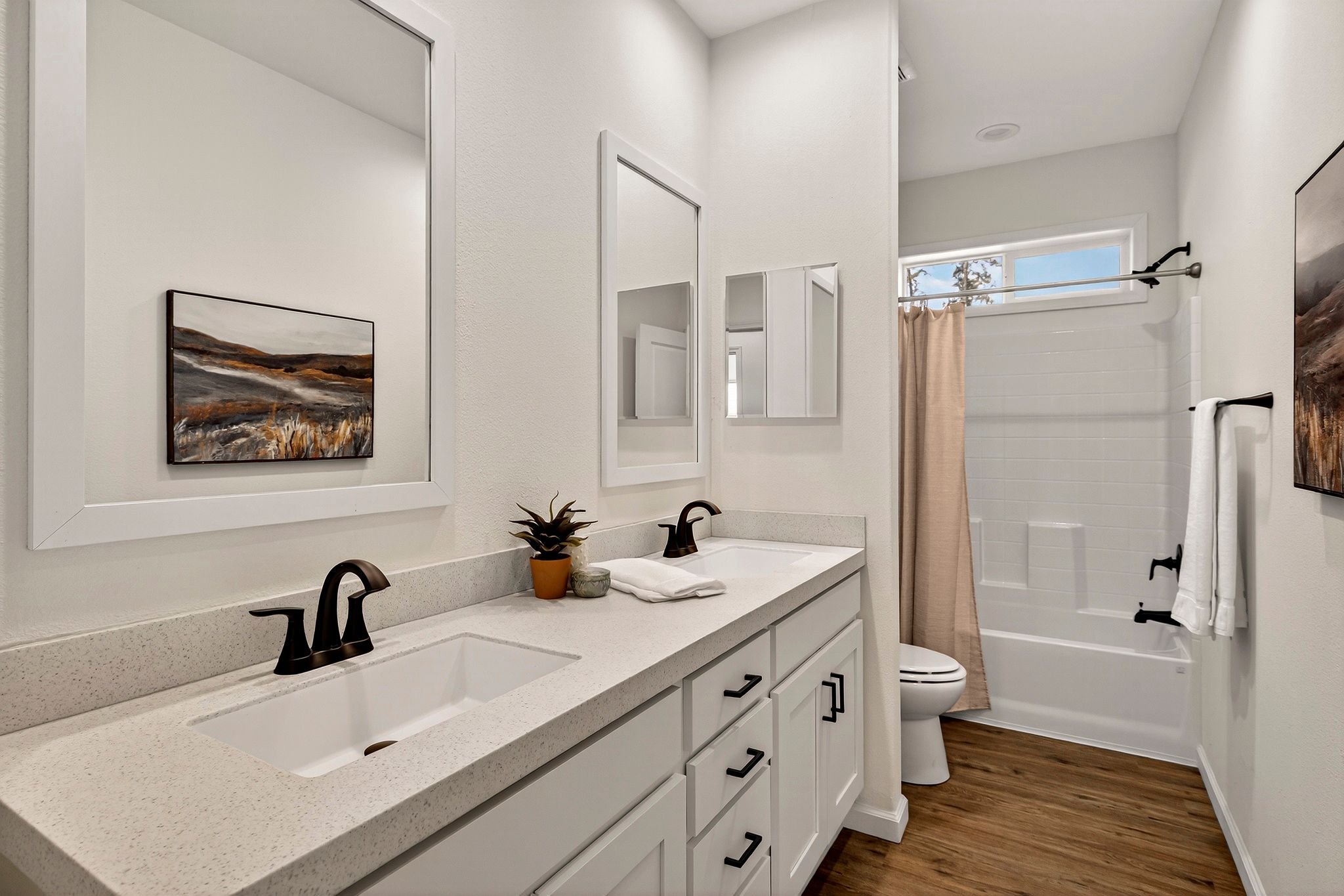 mls_6160 Beacon Ct - 042 (Photos).jpg