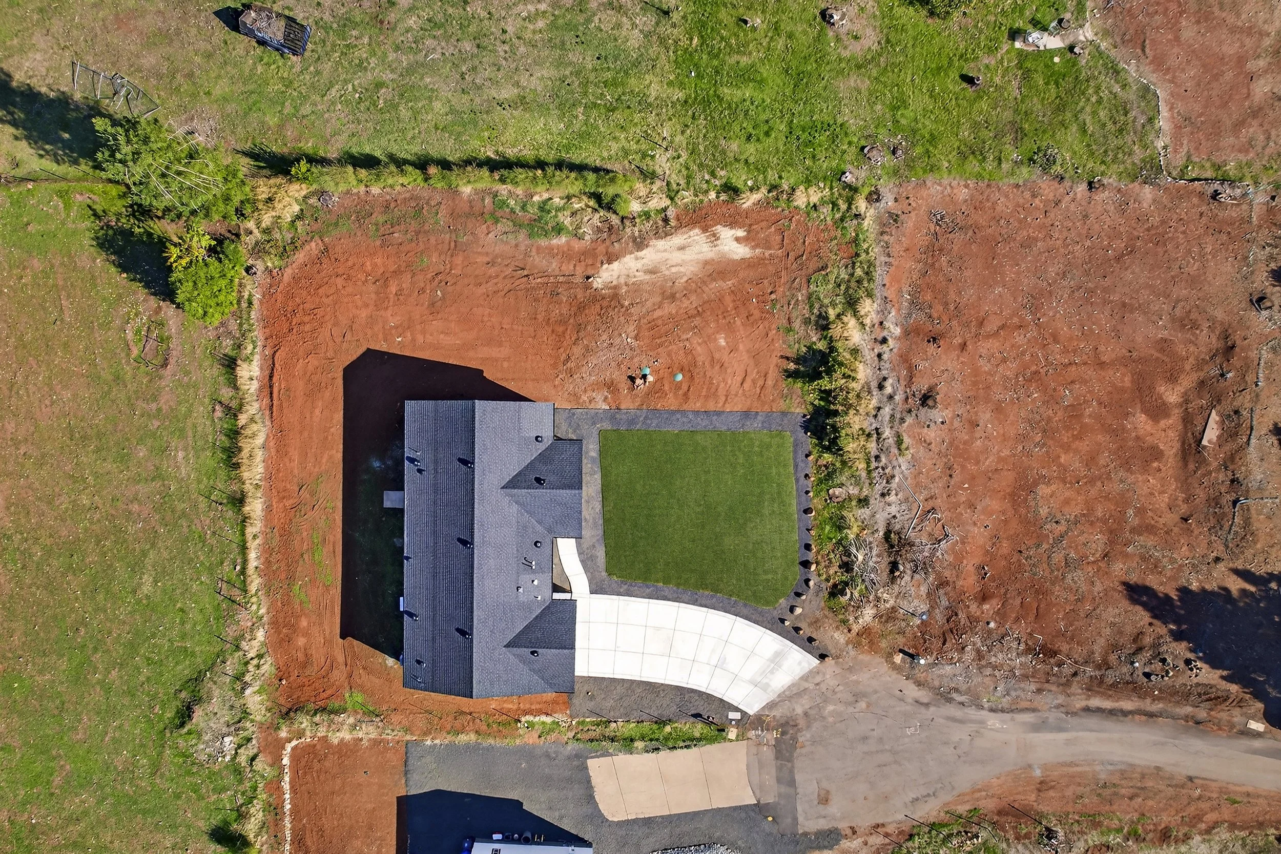 6160 Beacon Ct - 061 (Photos).jpg