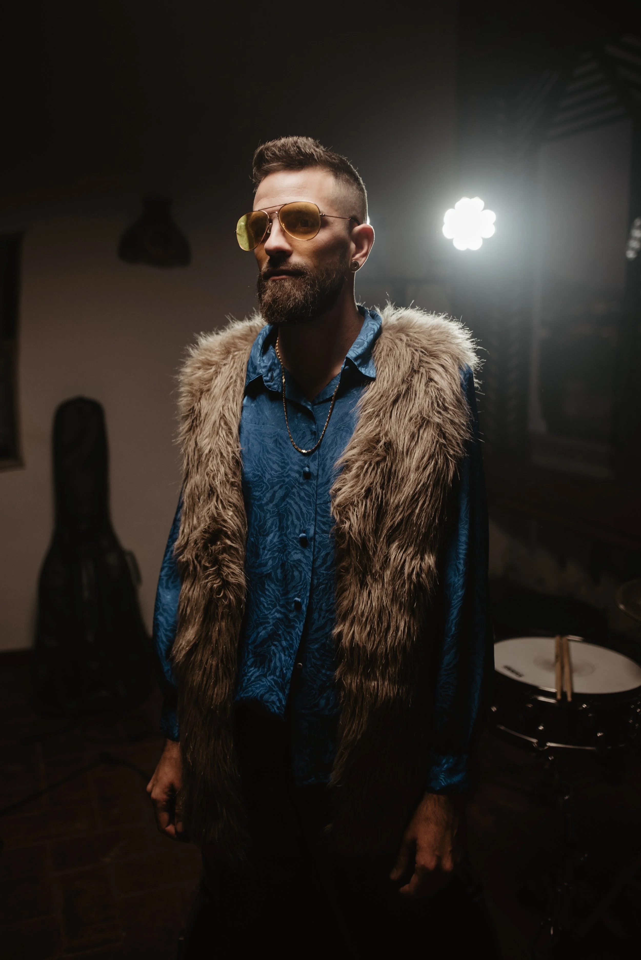 Foto fija por Claudia Herrán para el videoálbum de La Sra. Tomasa "X"