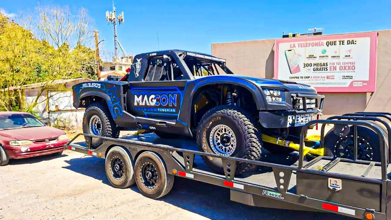 Le deseamos toda la suerte al equipo de @magcon_racing  en la Baja 500. 
Gracias por confiar en Rombal Industries Remolques. 🏁