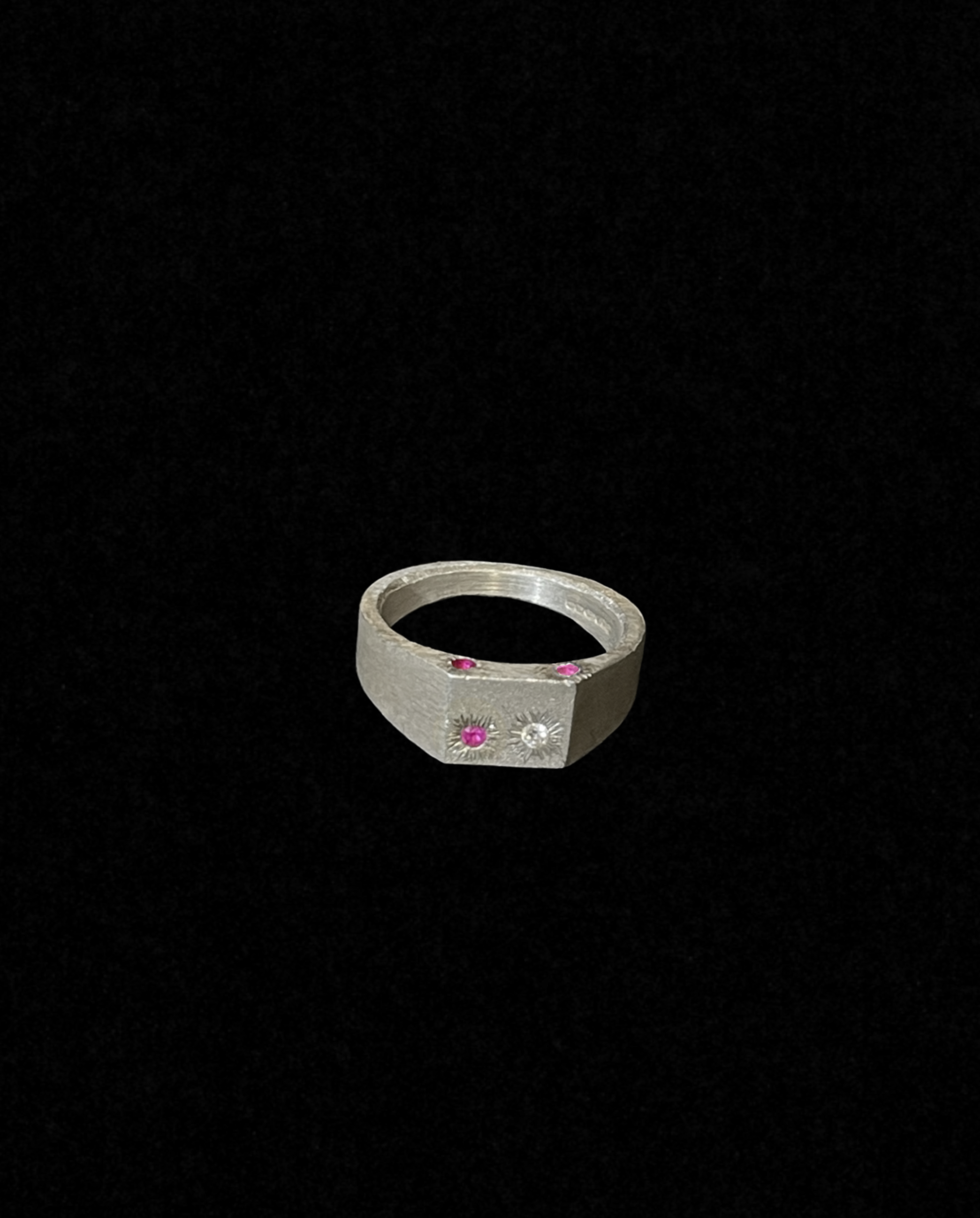 Diamond & Ruby Ring