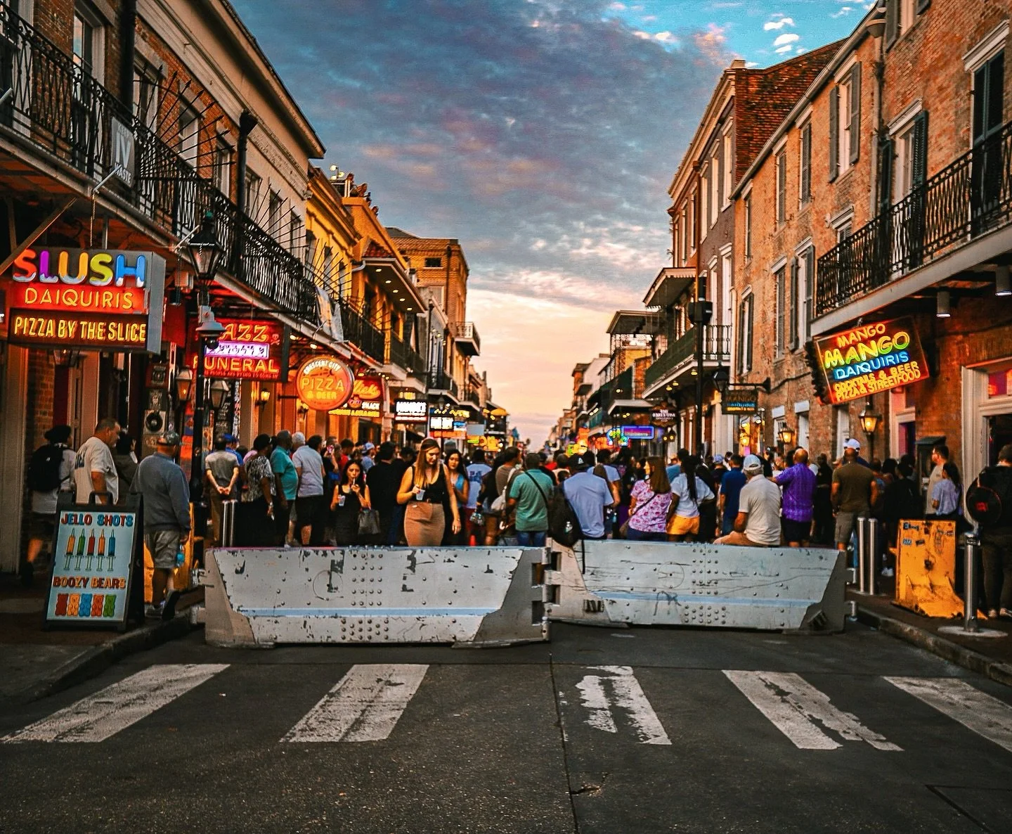 🌅 On Bourbon while filming for @cops8_neworleans.

🌎 Follow @we.wander.on &amp; @wander.onwings, @eatingwithlinc 

📍 French Quarter, New Orleans 

#fqba #wanderonnola #wanderout #frenchquarterlife #bourbonst #travelwithme #NOLA #bourbonstreet #wew