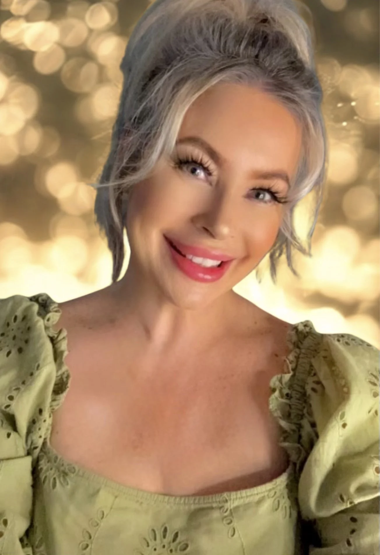 Iris Hunter, professional bilingual wedding officiant serving Las Vegas weddings