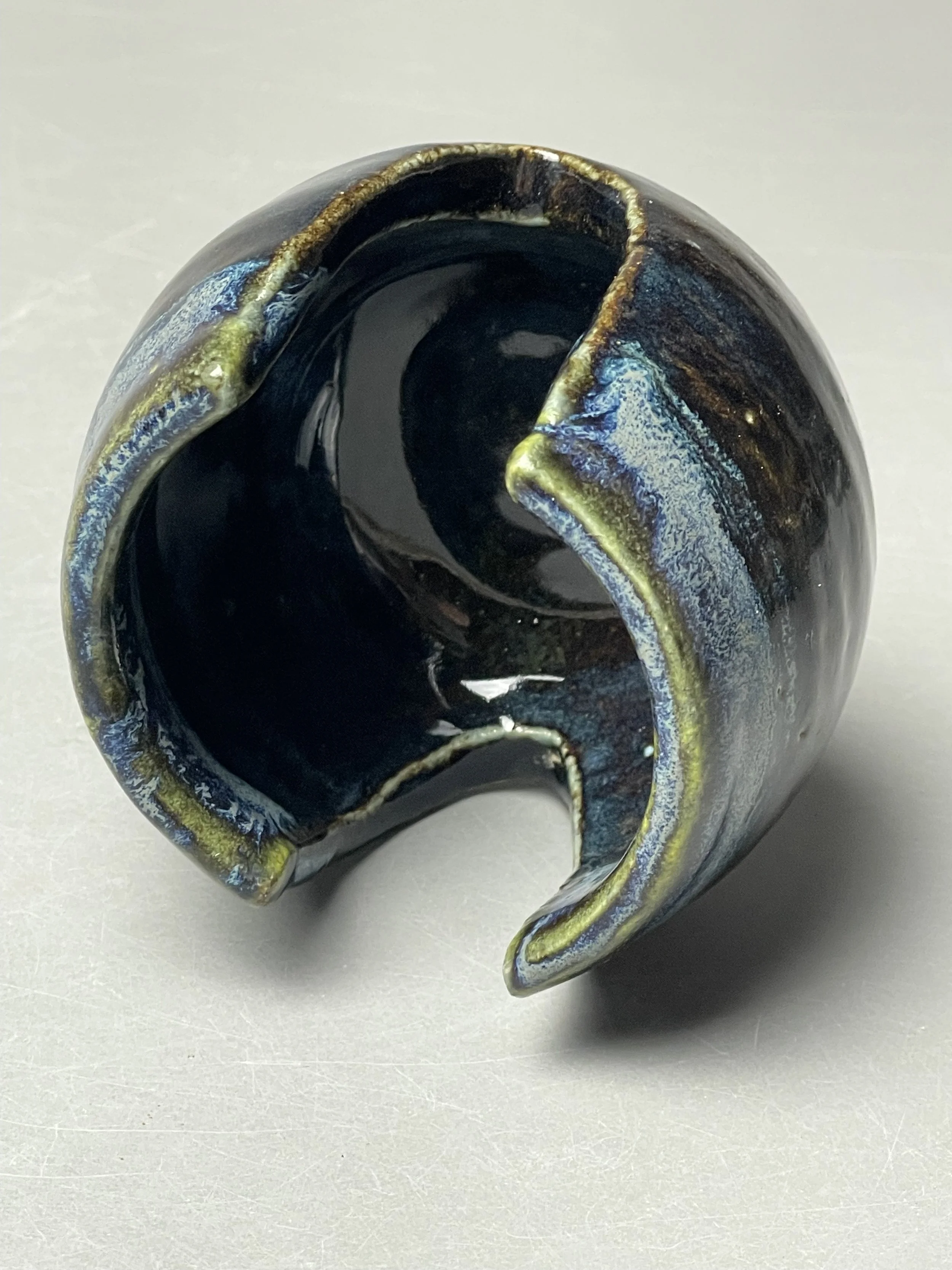 "Odyssey - Sponge Holder" [Cone 6 Oxidation] (2024)