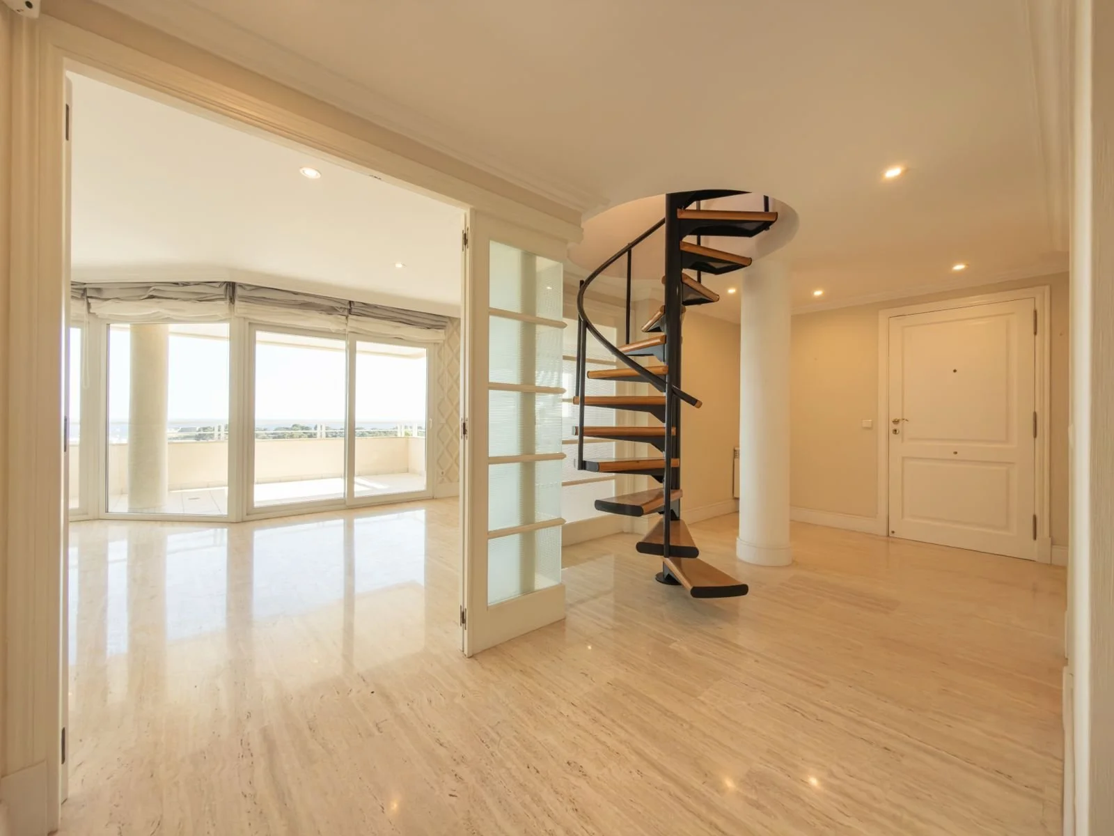 WhatsApp Image 2026-04-11 at 09.50.55 (3).jpeg