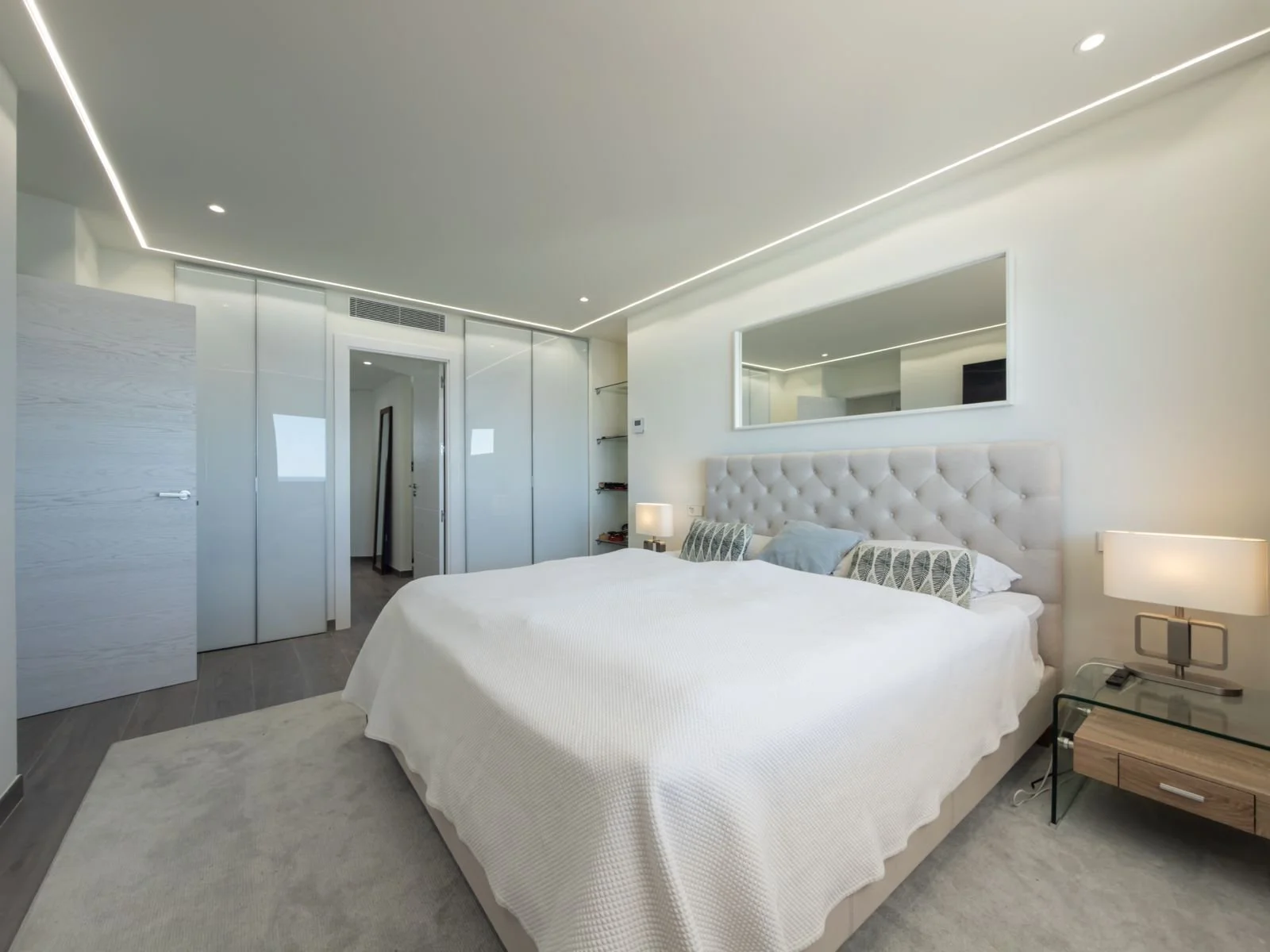 WhatsApp Image 2026-04-11 at 09.50.33 (3).jpeg