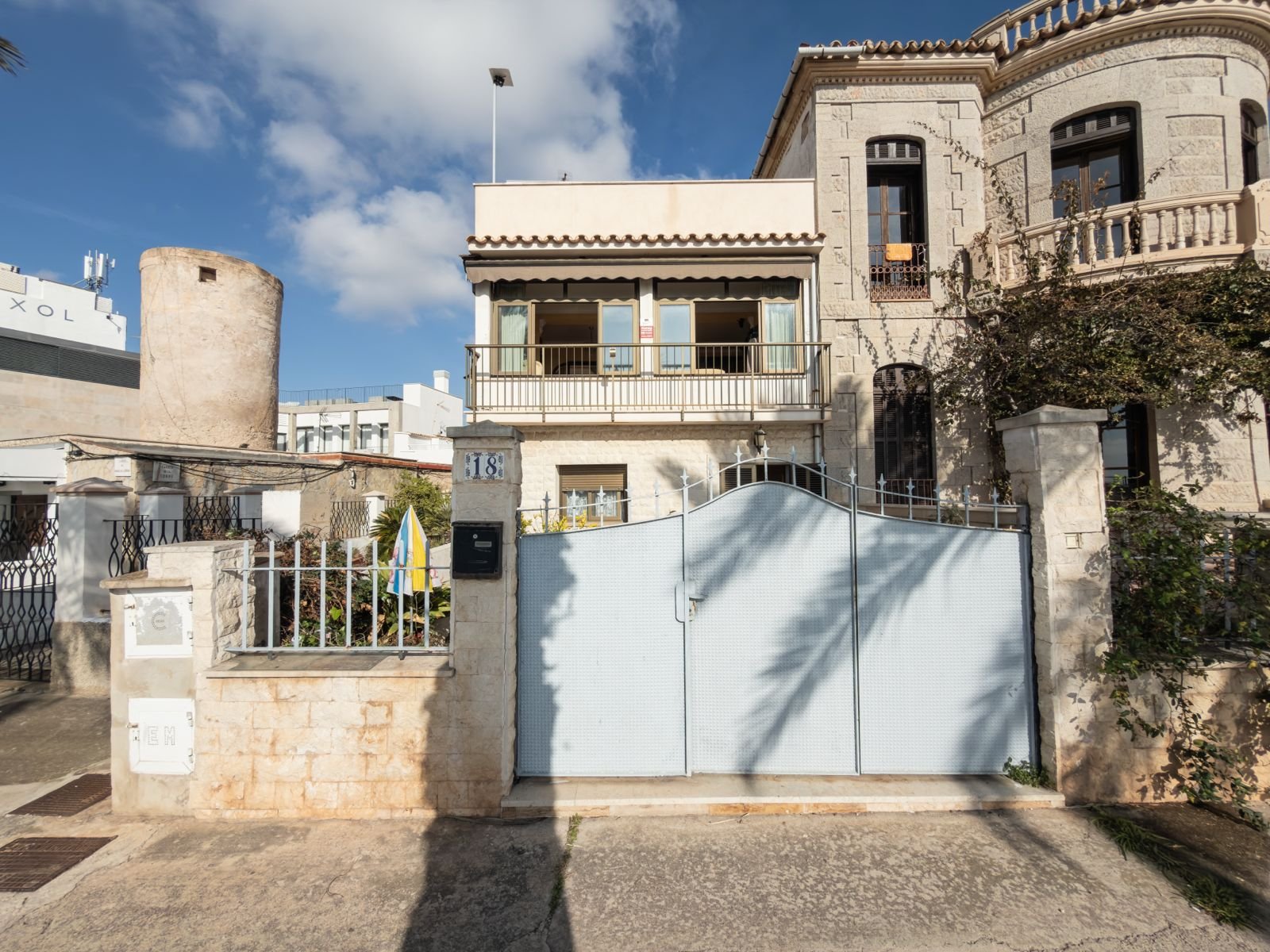 WhatsApp Image 2026-04-11 at 09.50.10 (1).jpeg