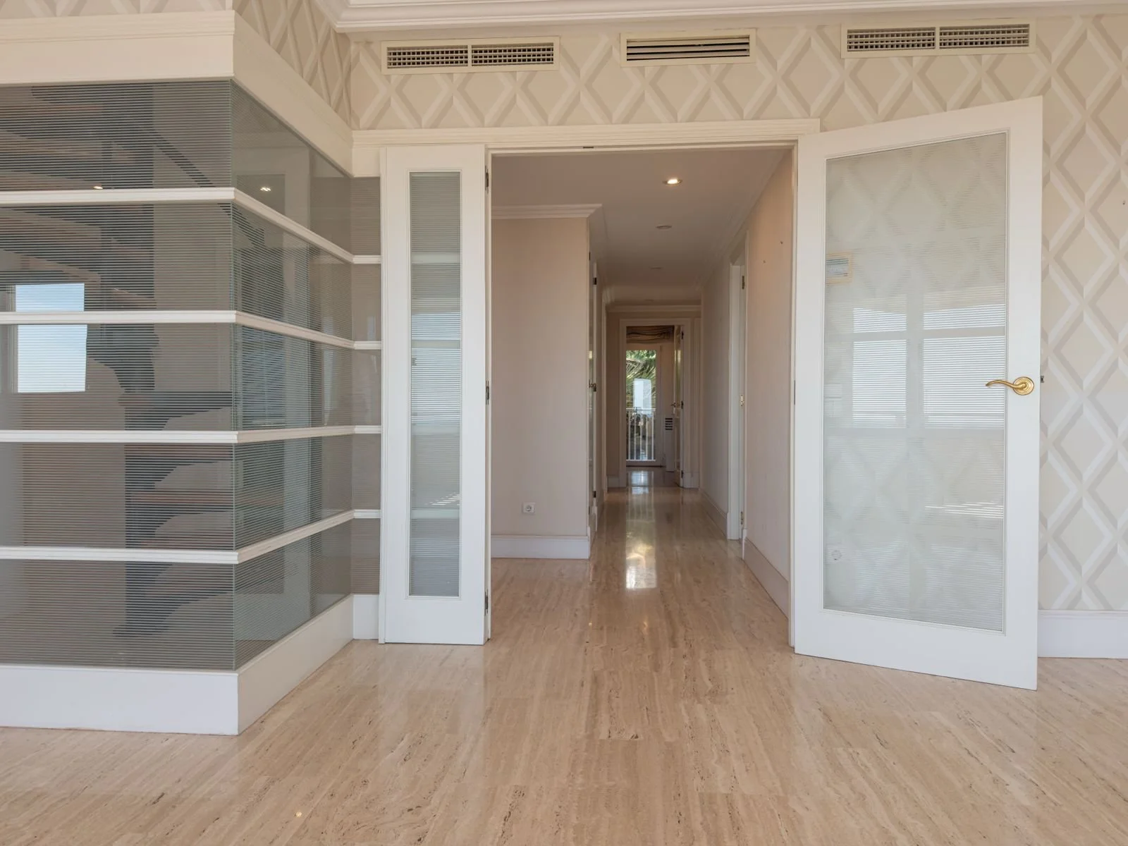 WhatsApp Image 2026-04-11 at 09.50.53 (1).jpeg