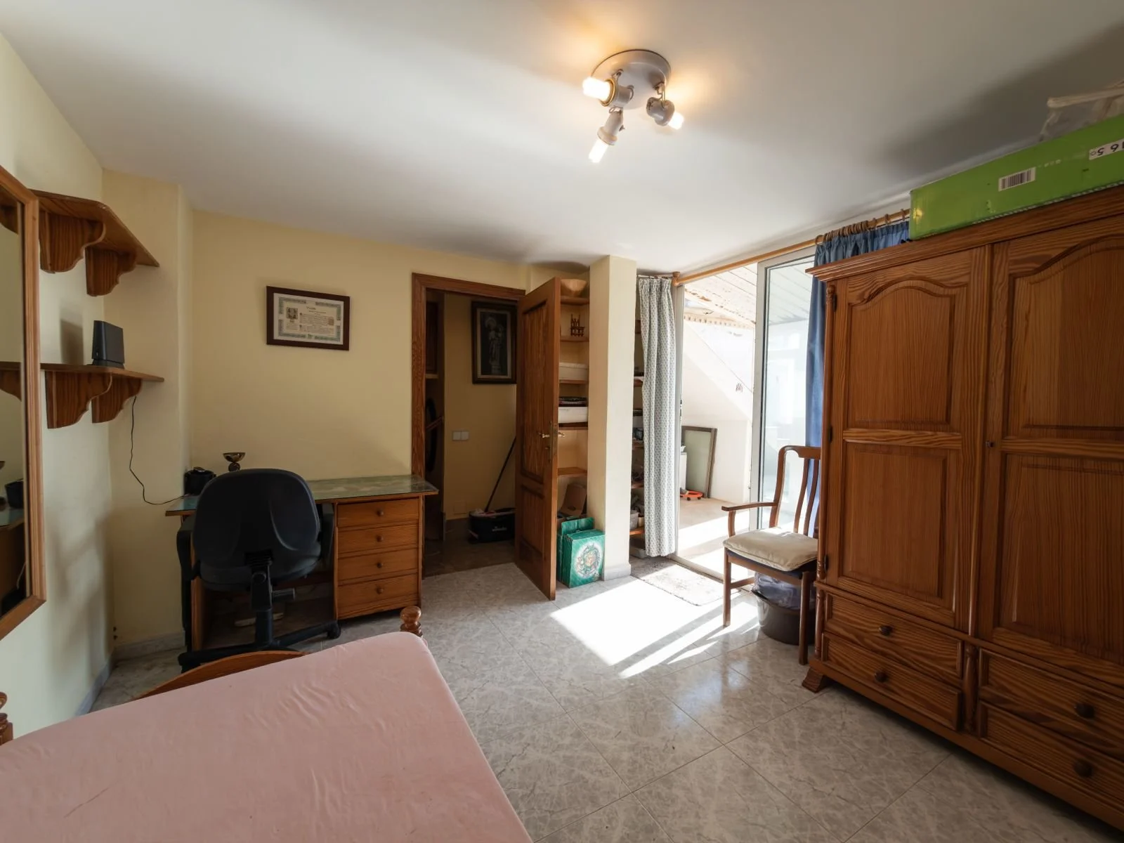 WhatsApp Image 2026-04-11 at 09.50.14 (9).jpeg