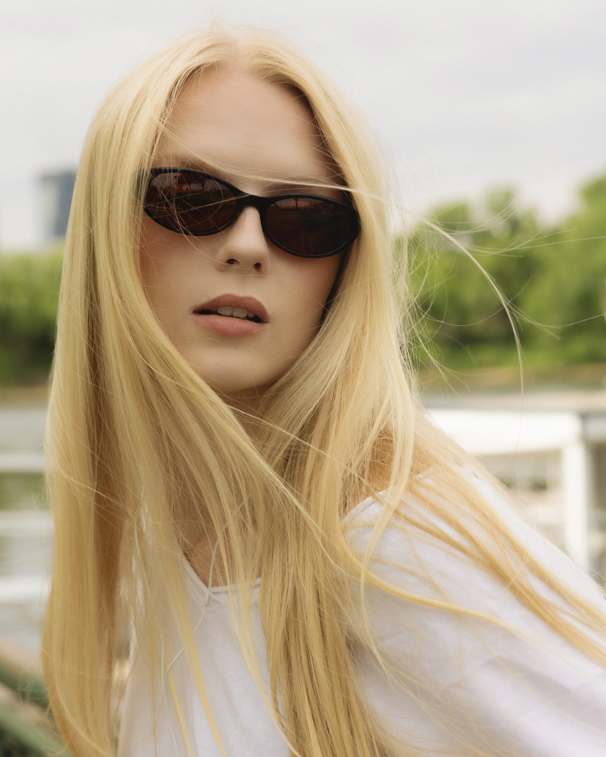 Kasanna-SunglassSpec-3009.jpg