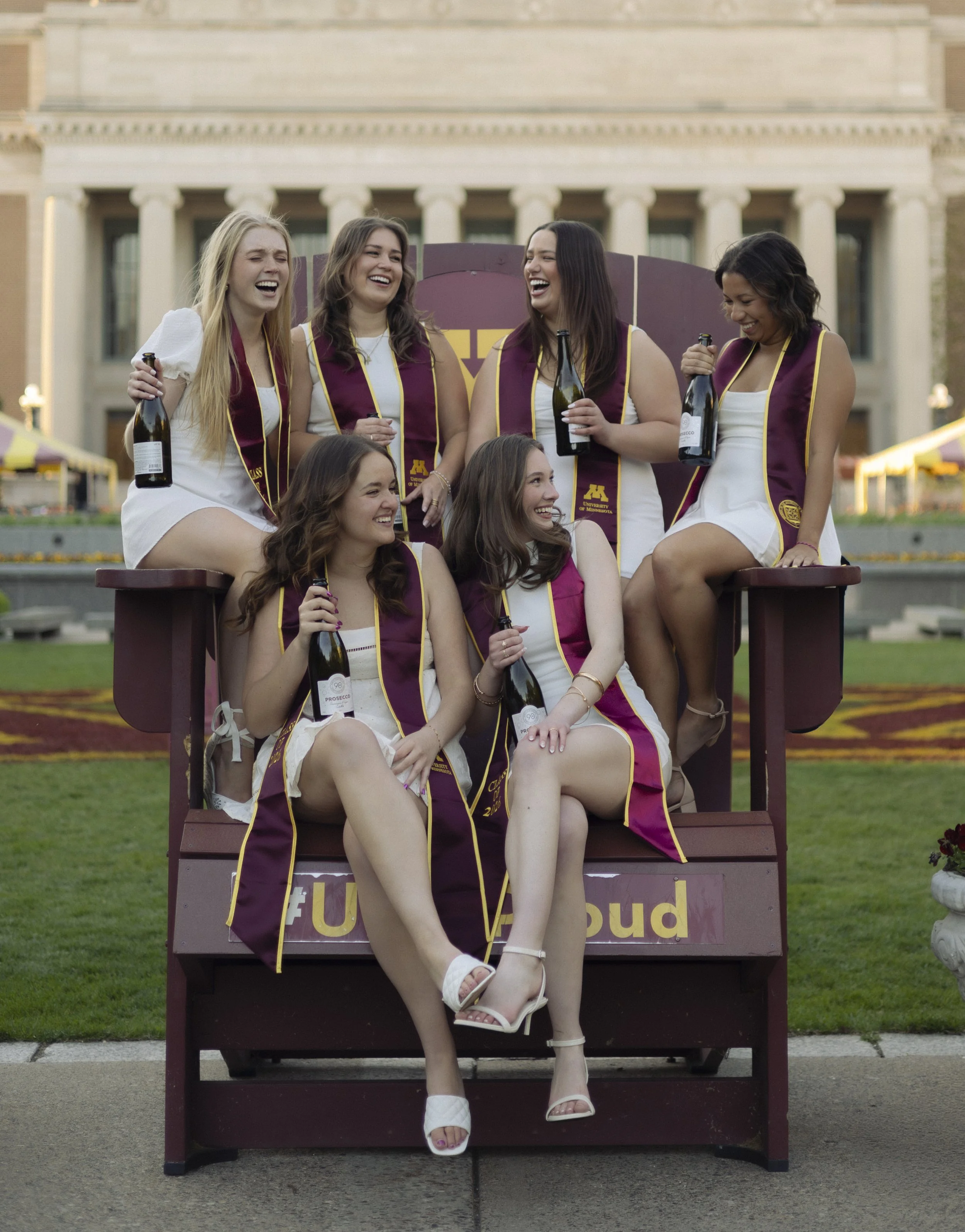 UofMGradPhotos-Selena+Friends-8342.jpg