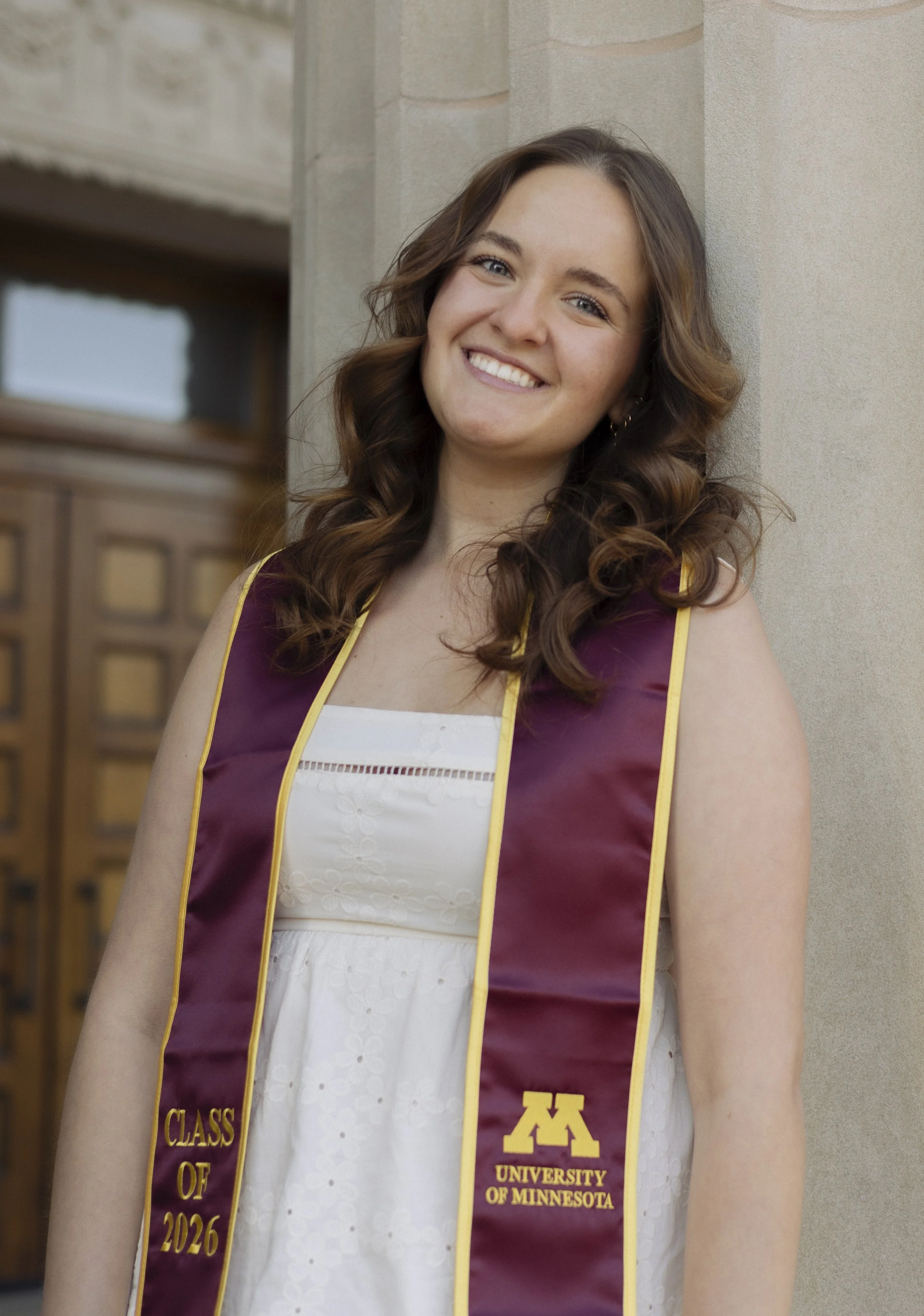 UofMGradPhotos-Selena+Friends-7363.jpg