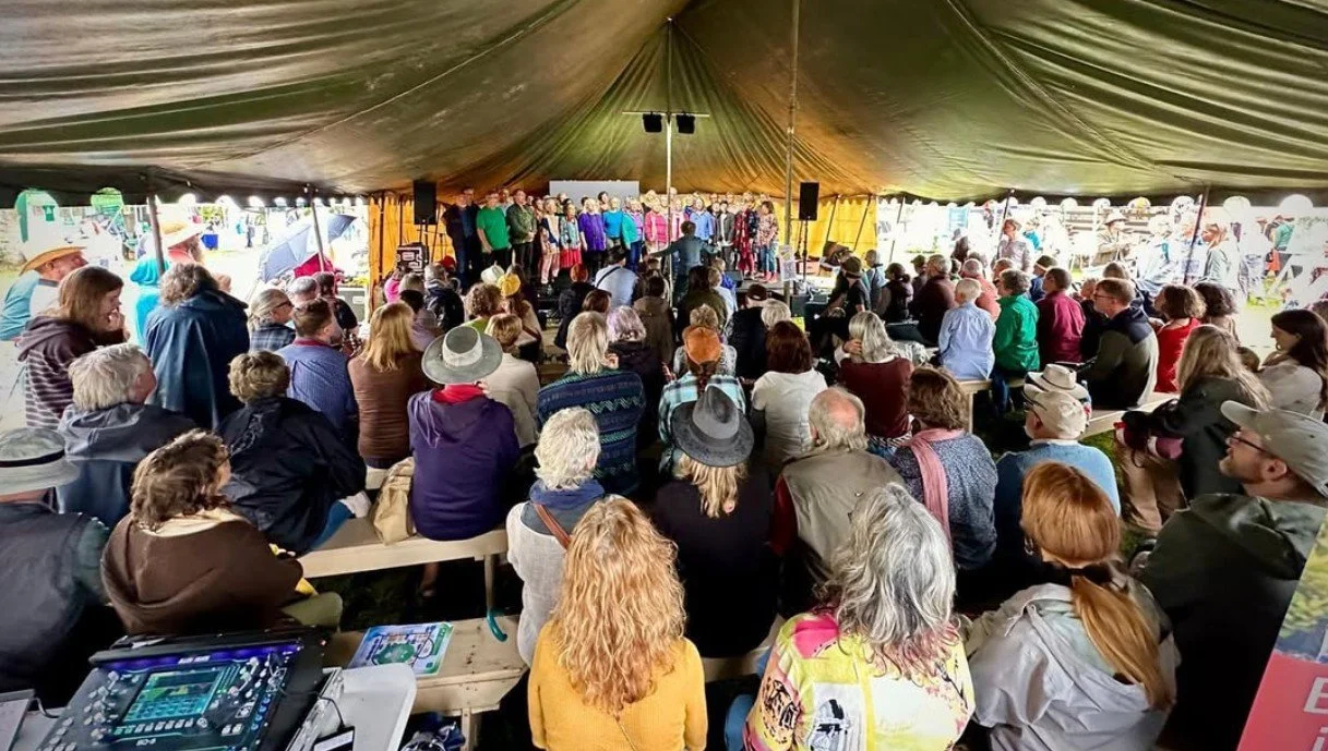 The Entertainment Tent Bellingen Show