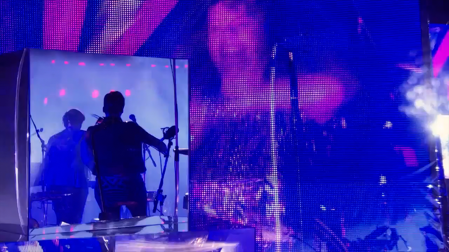 ArcadeFireScreens_1500.png
