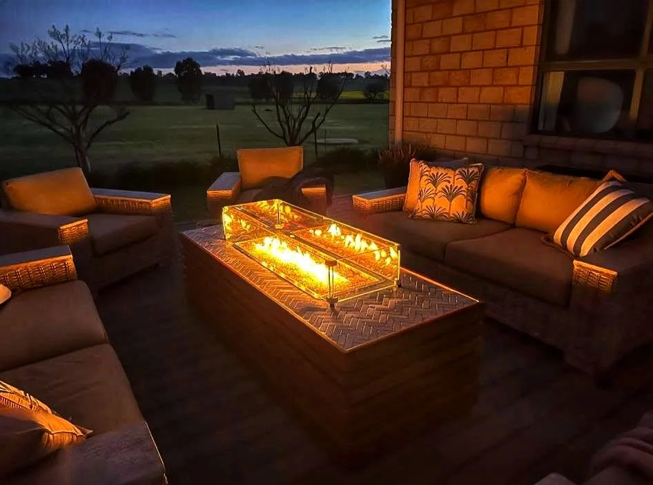 Whitbuild Project Deck entertainment area-Grenfell Local Builder.jpg