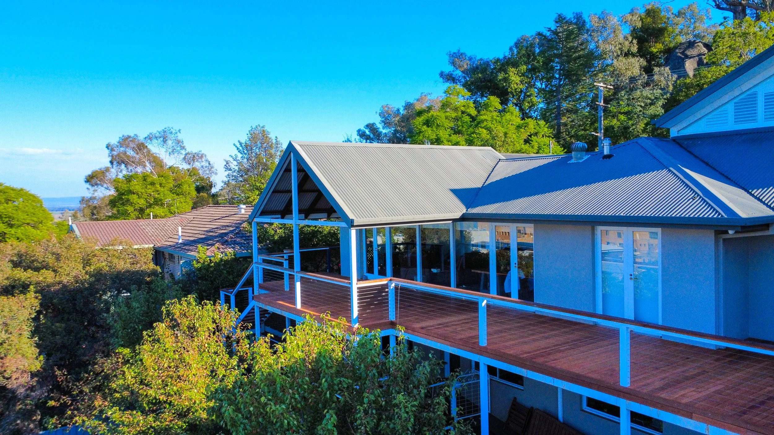 Cowra Deck Reno 1.jpg