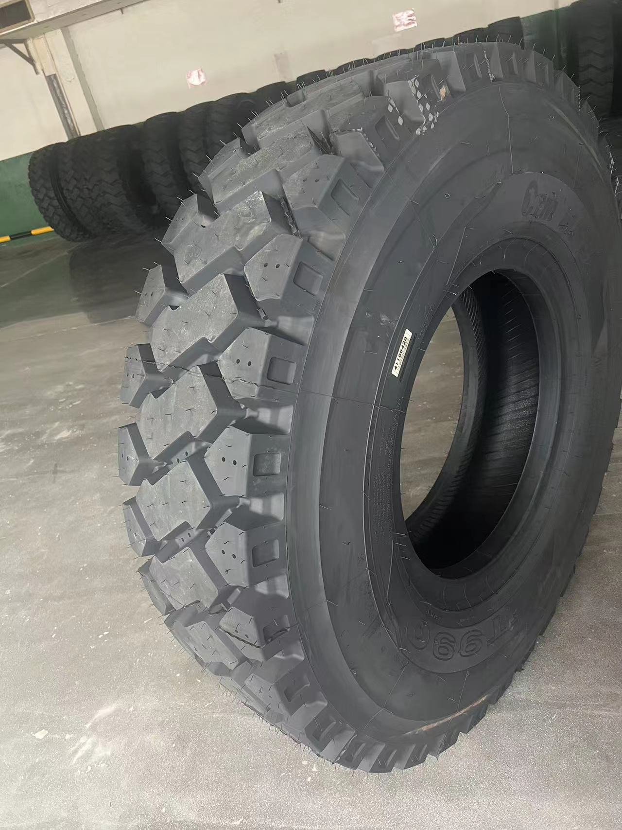 OTR 140025 ET990 side.jpg