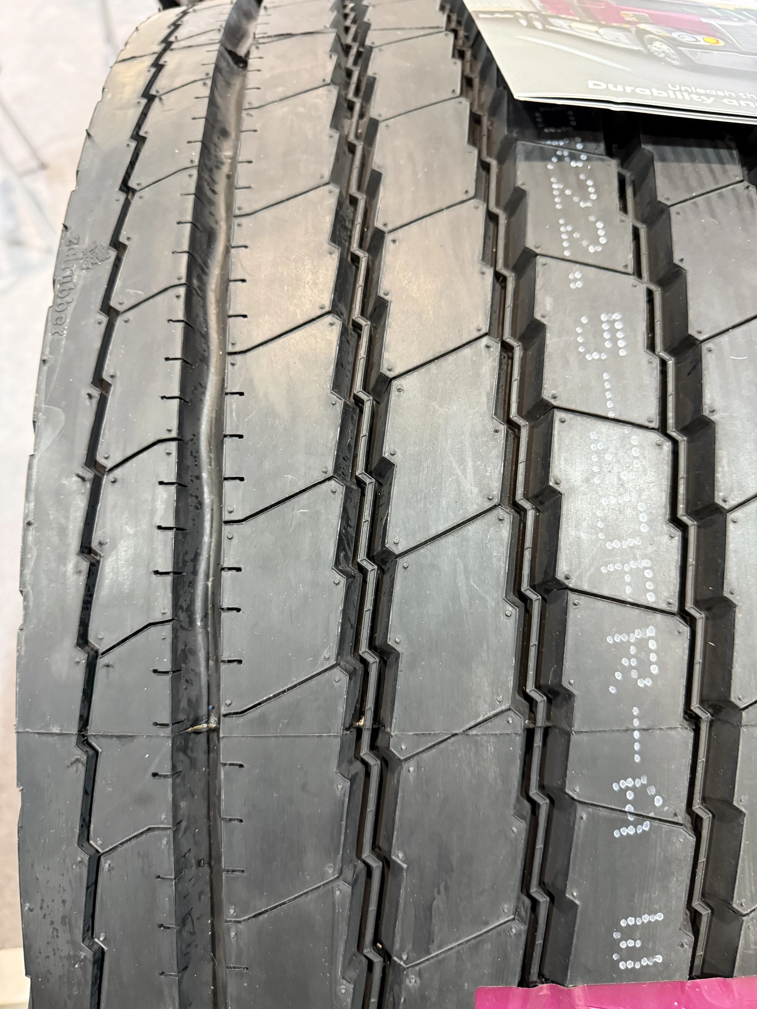 BULLRIDE BRT 402 TIRE.jpg