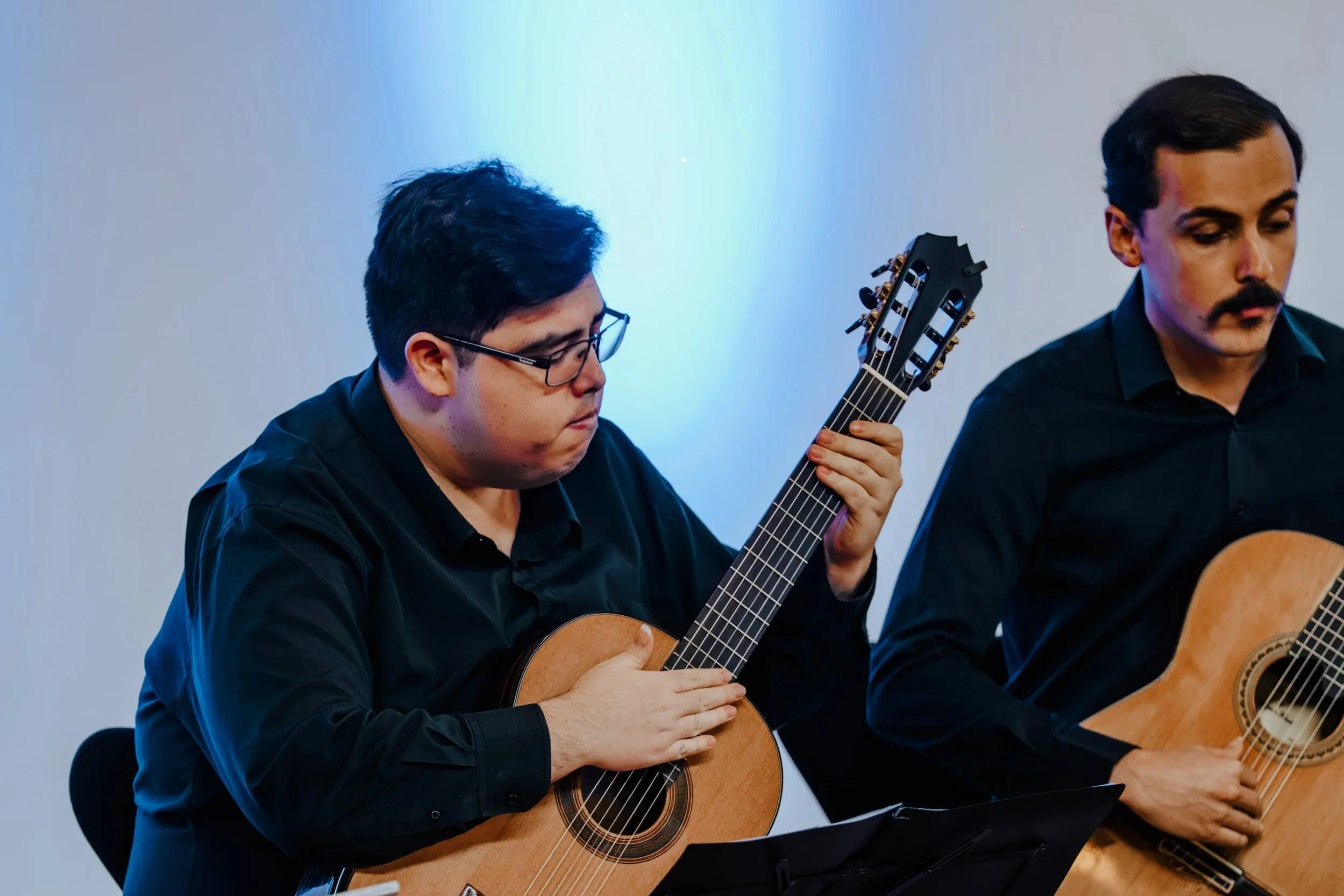 Phoenix_TheChurch_SydneyGuitaCollective_161125_Credit_@byravyna_ravynajassani-40.jpg